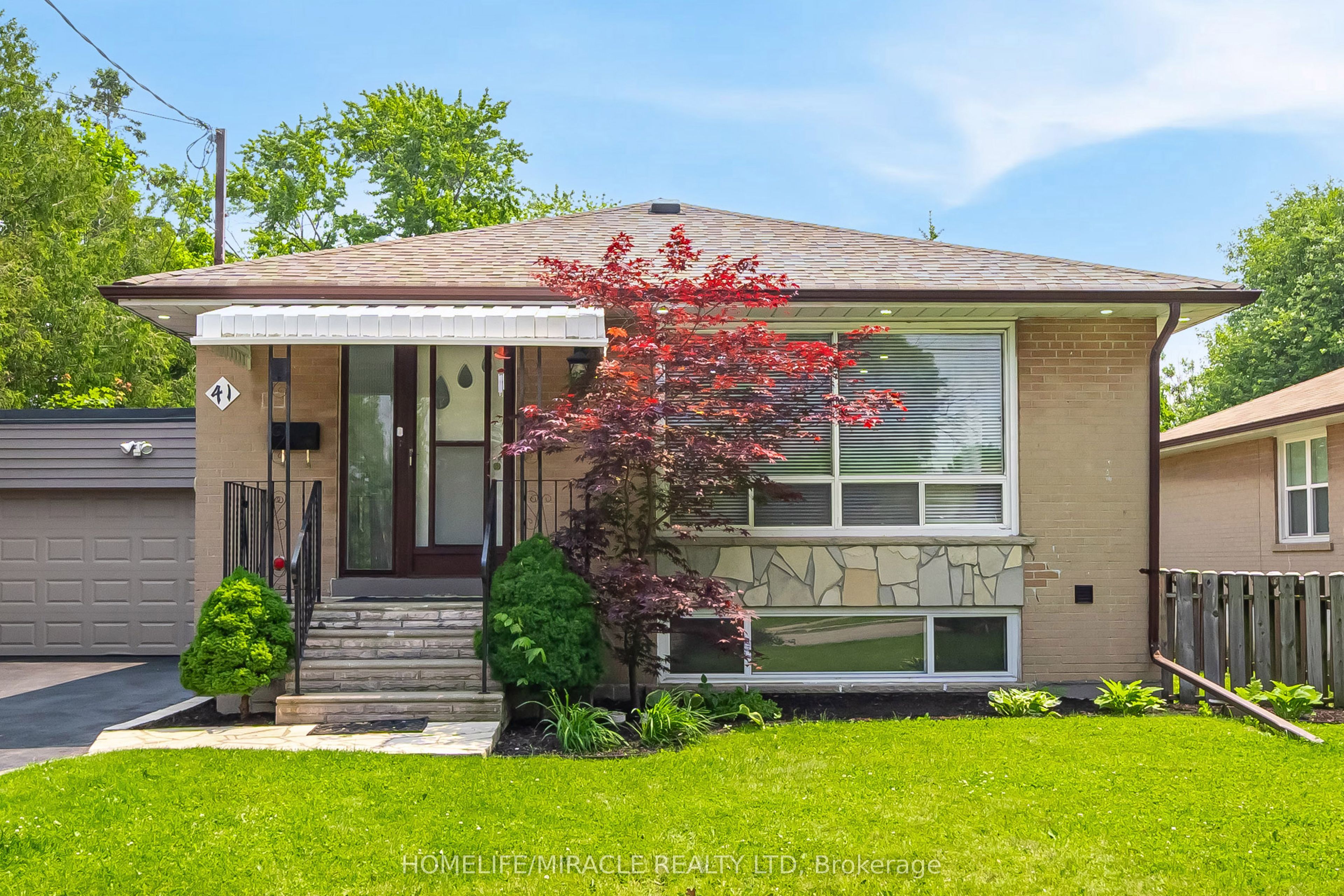 41 Bradstock Road Property Photo 1