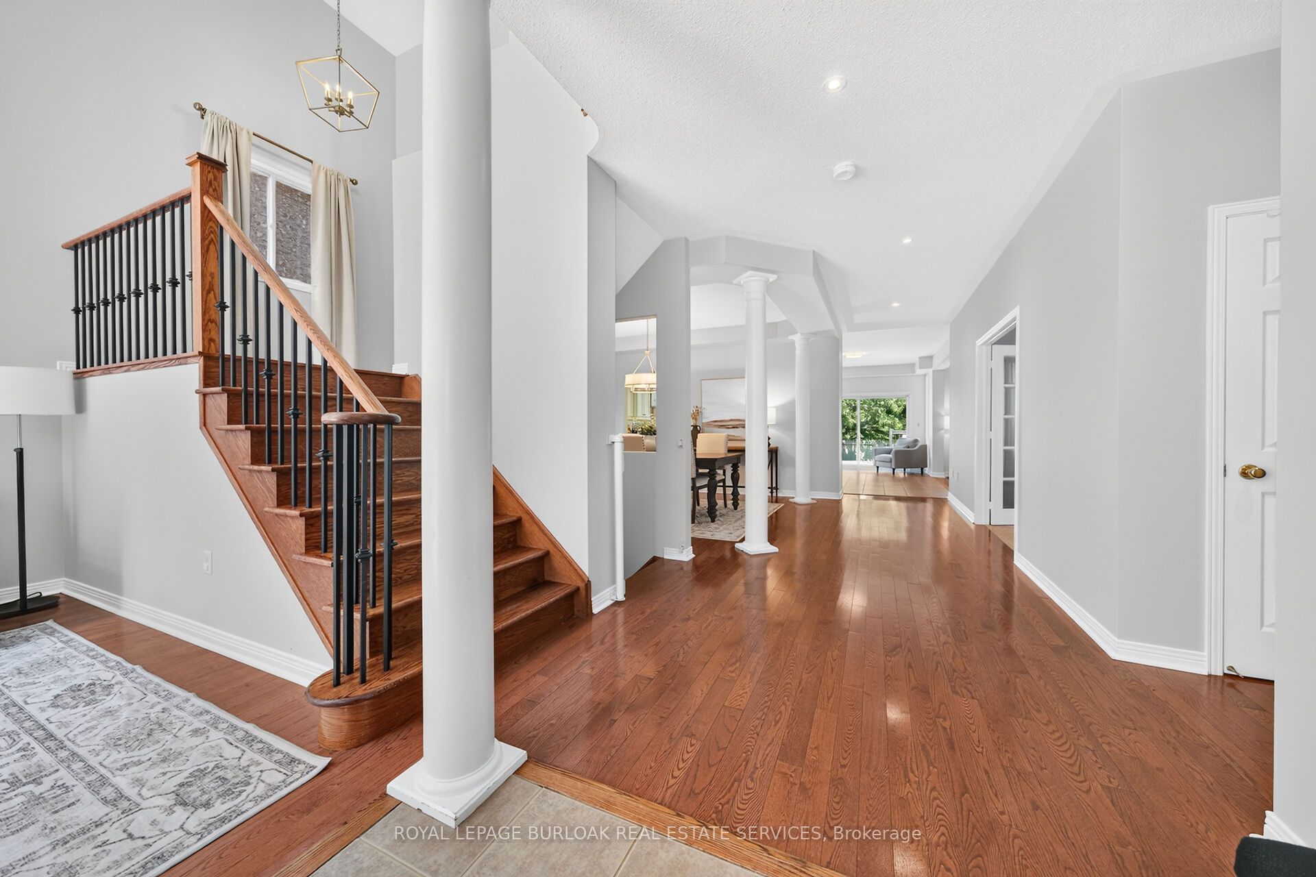 2203 Turnberry Road Property Photo 4