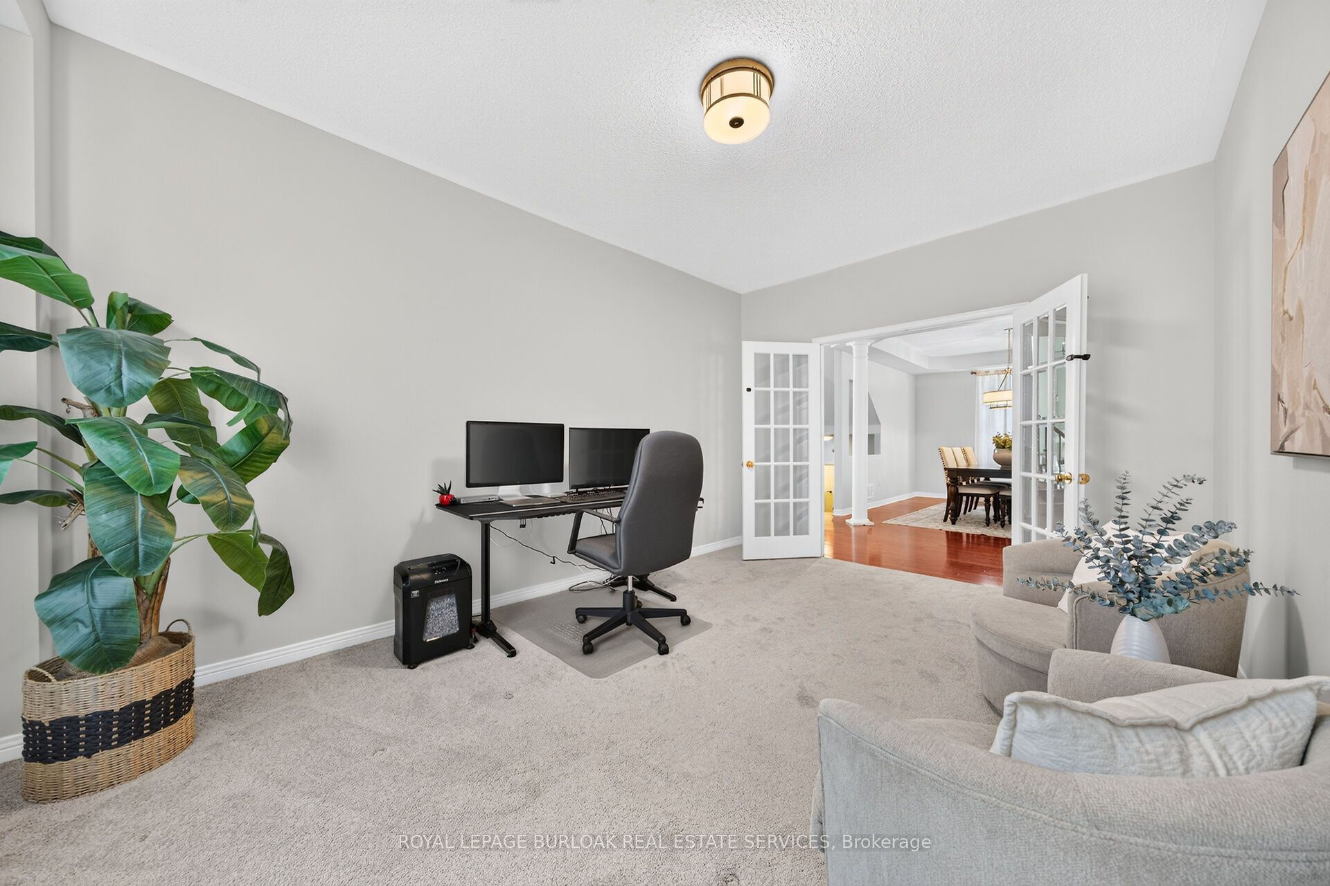 2203 Turnberry Road Property Photo 10