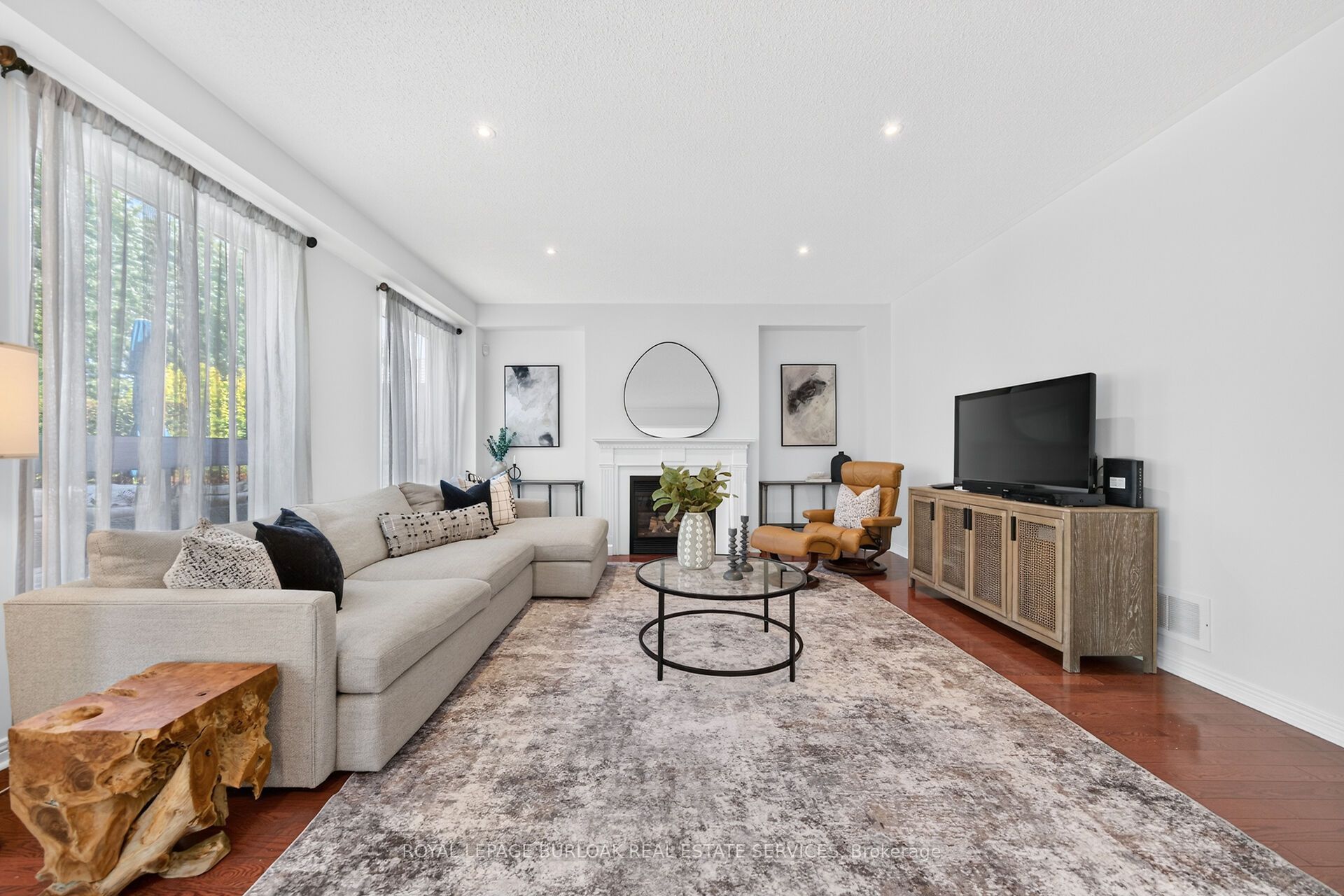 2203 Turnberry Road Property Photo 17