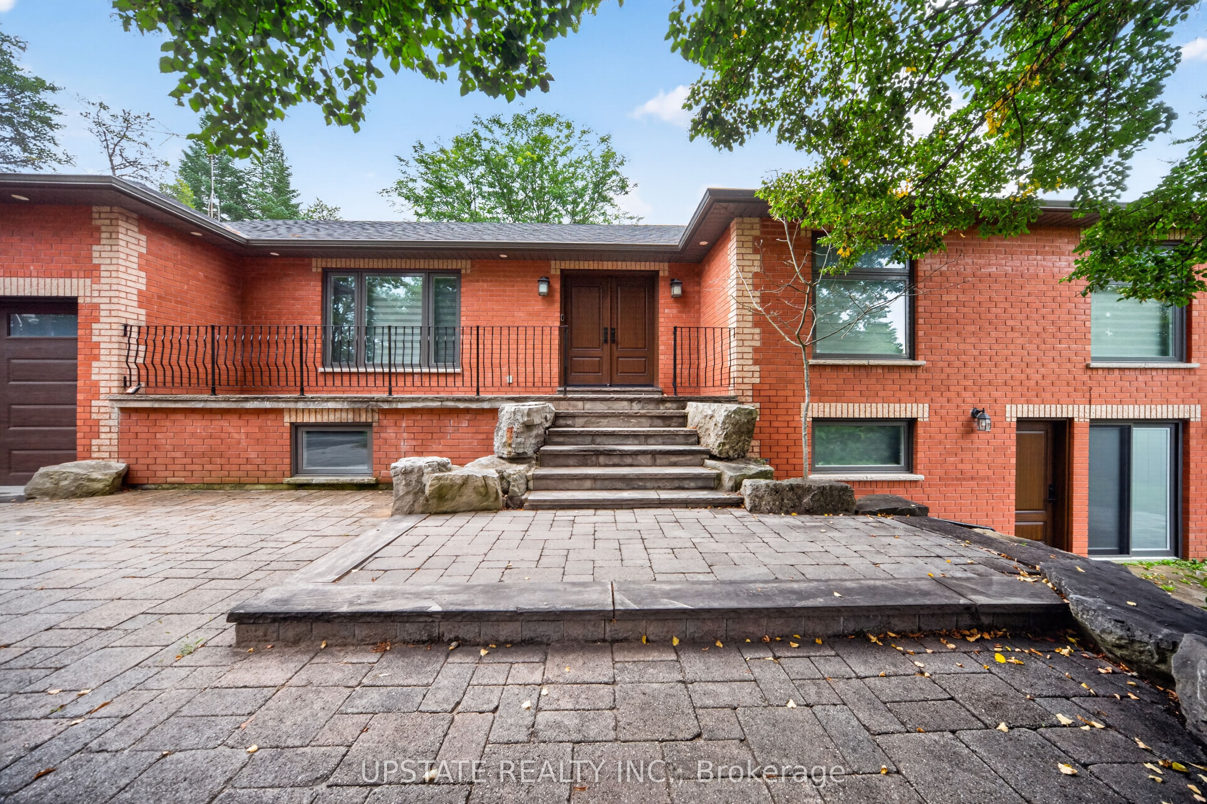 16072 The Gore Road Property Photo 3