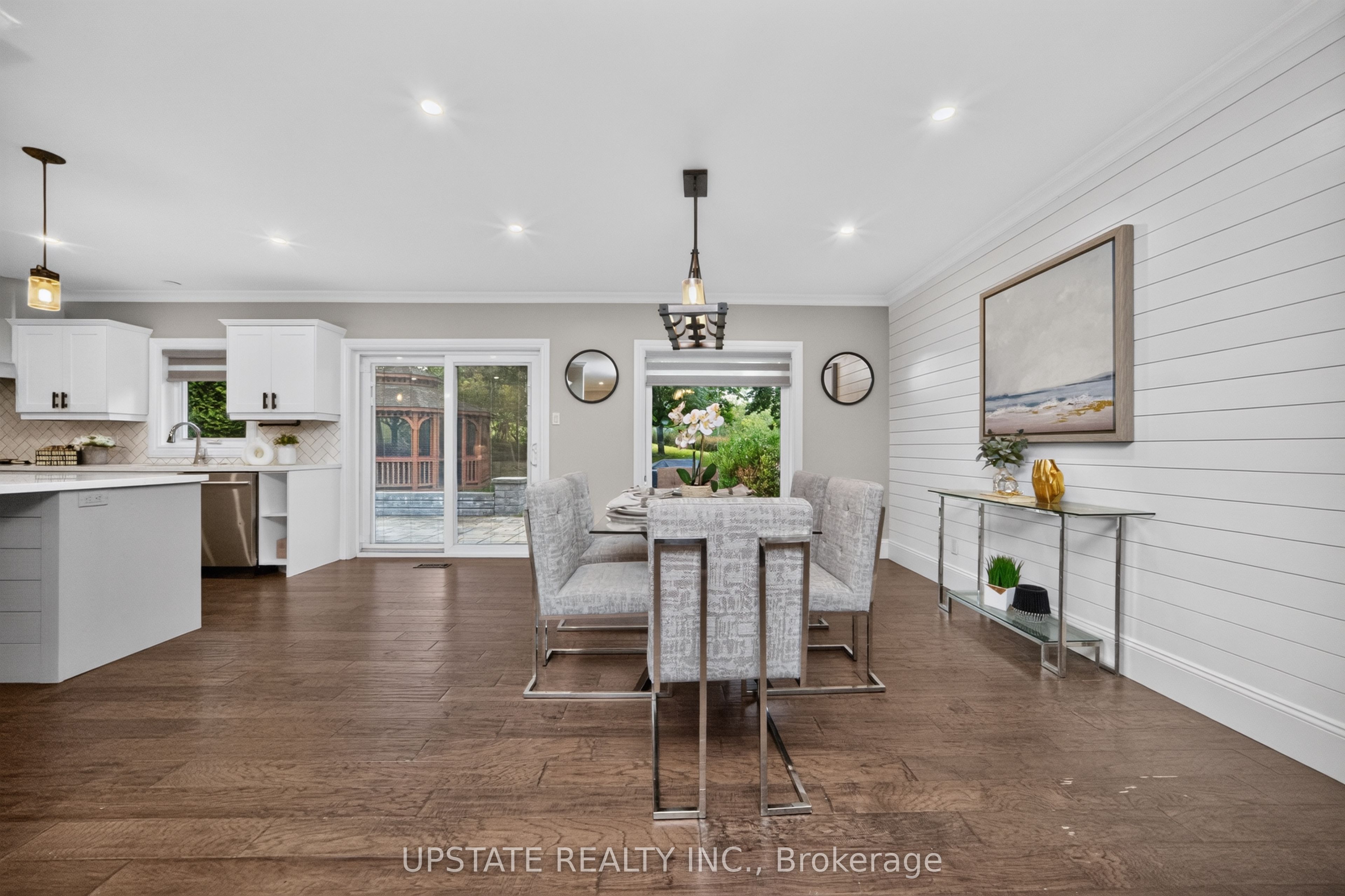 16072 The Gore Road Property Photo 9