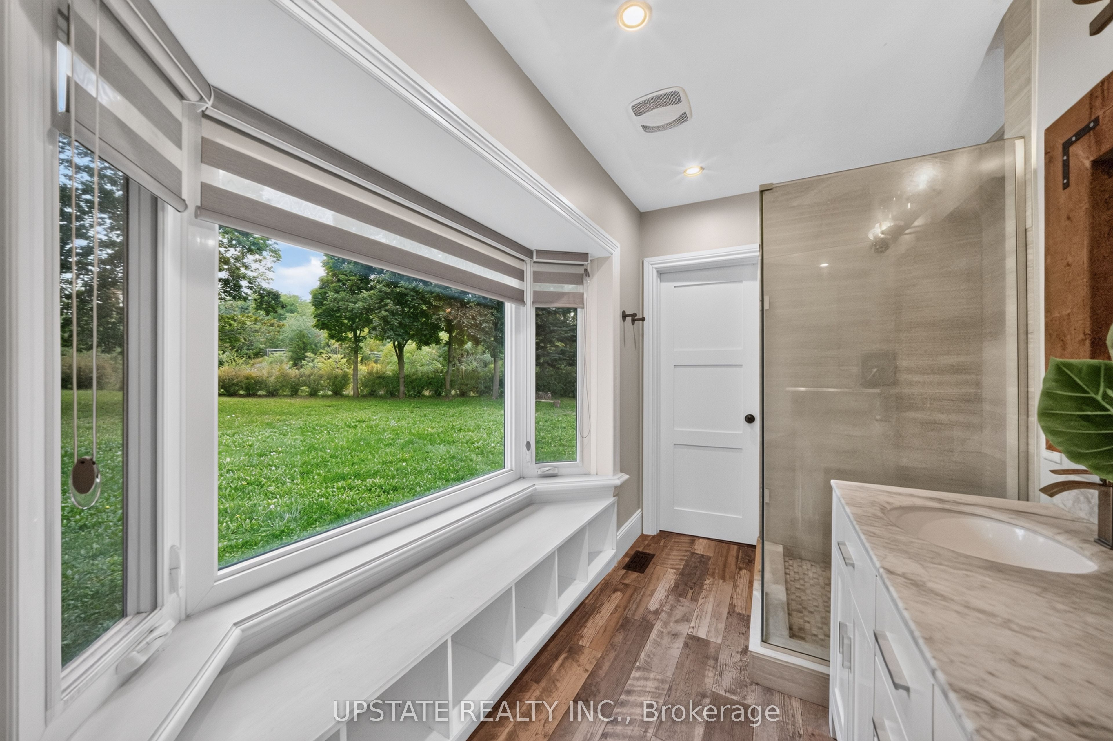 16072 The Gore Road Property Photo 26