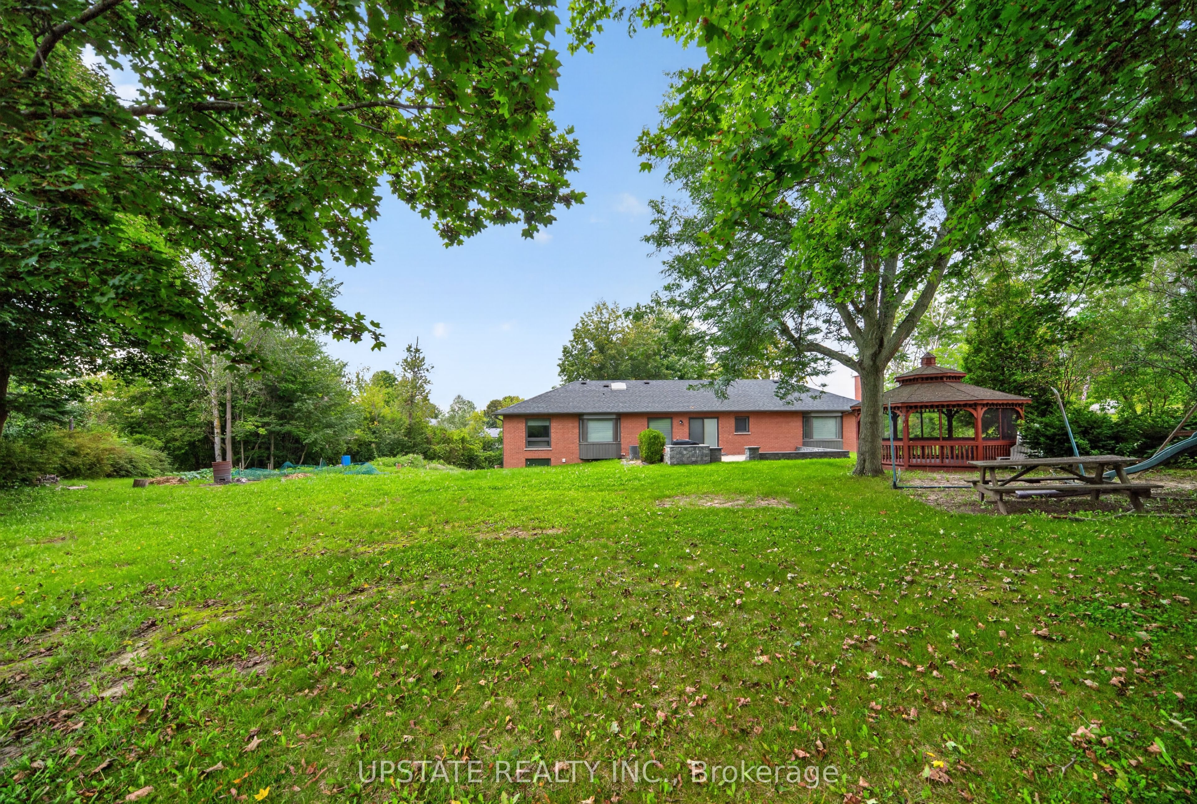16072 The Gore Road Property Photo 42