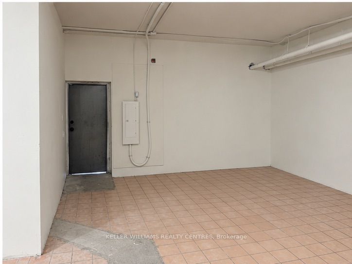 1402 Queen Street W A Property Photo 6
