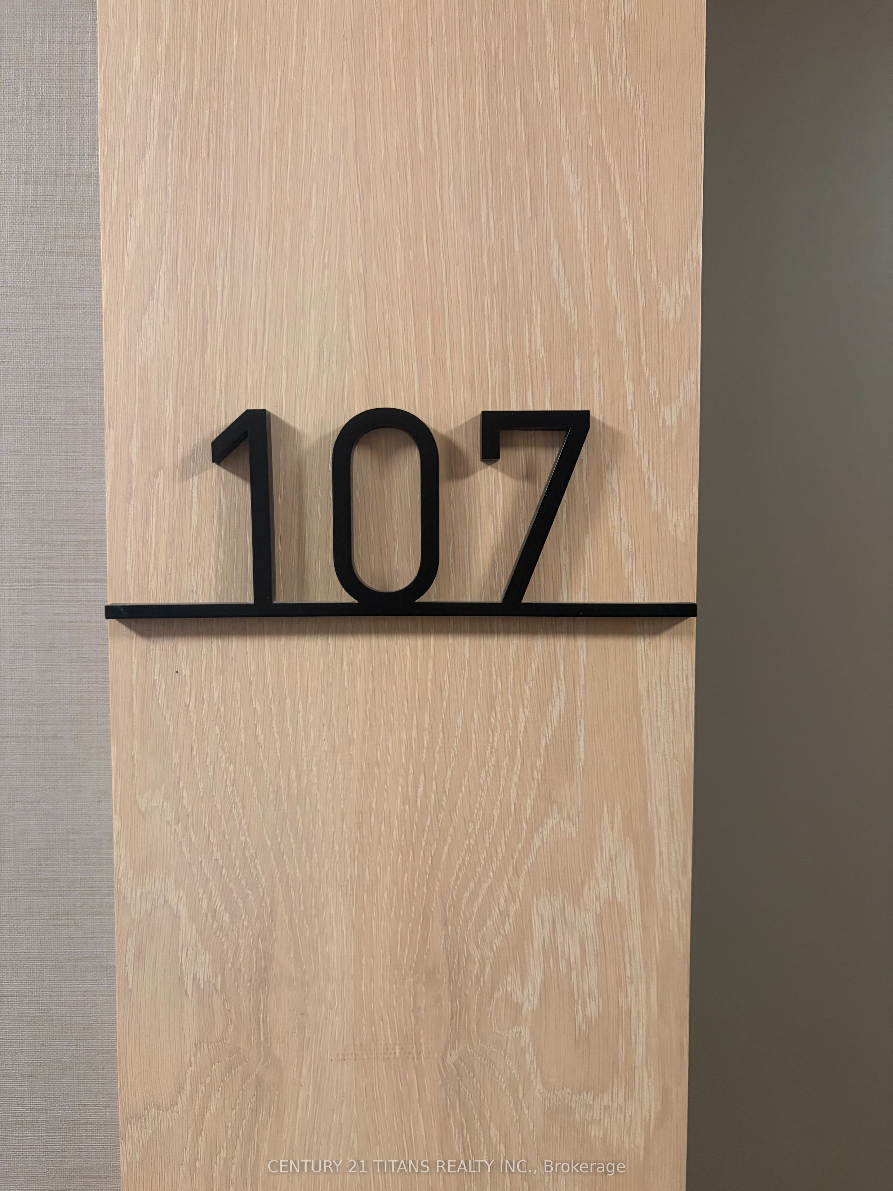 155 Downsview Park (lower Bedroom) Boulevard 107 Property Photo 5