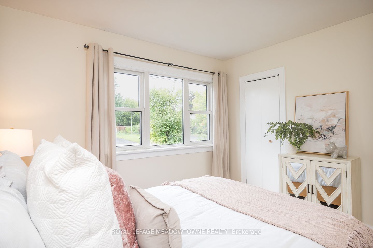 436 Broadway Avenue Property Photo 25