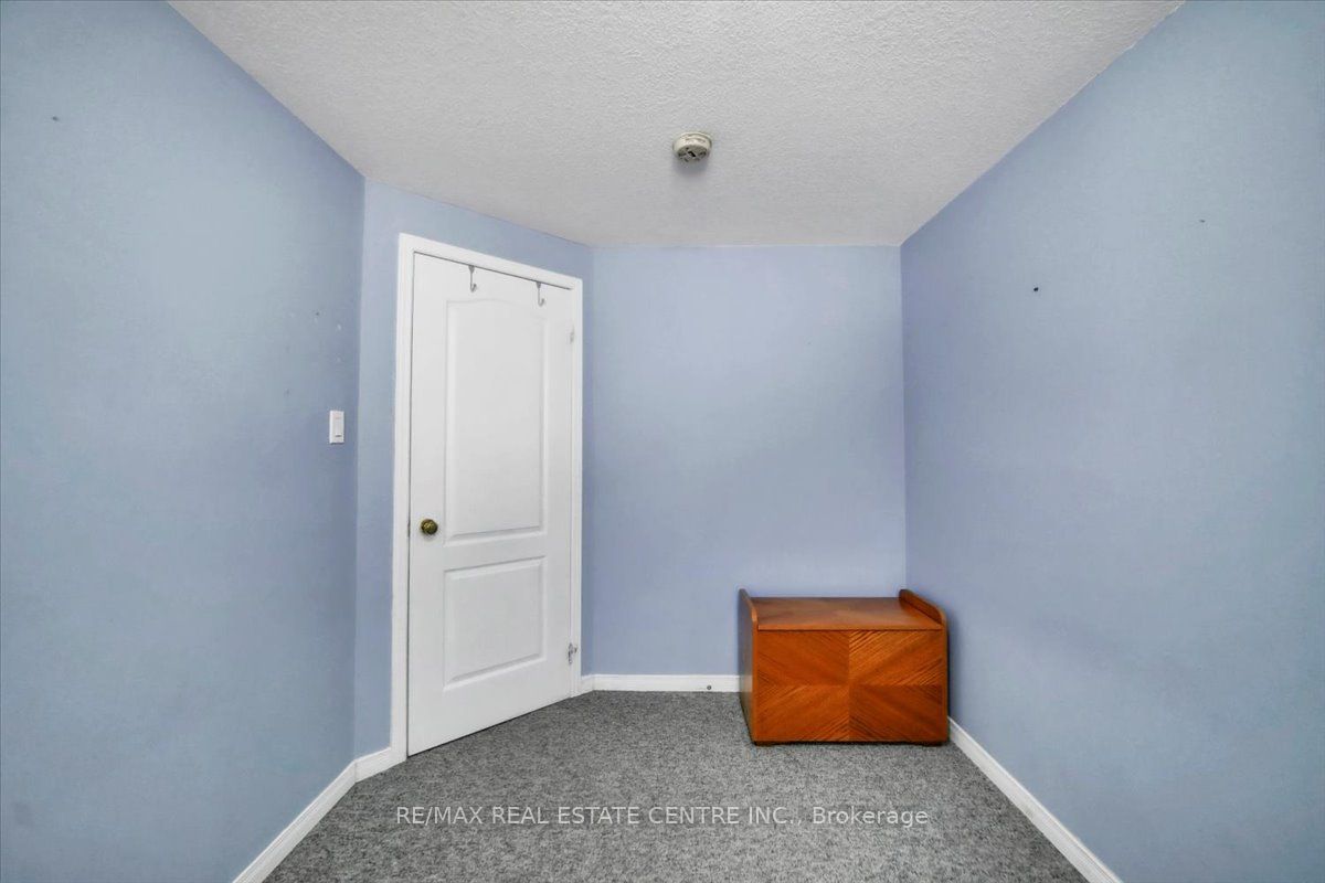 35 Cameron Court Property Photo 20