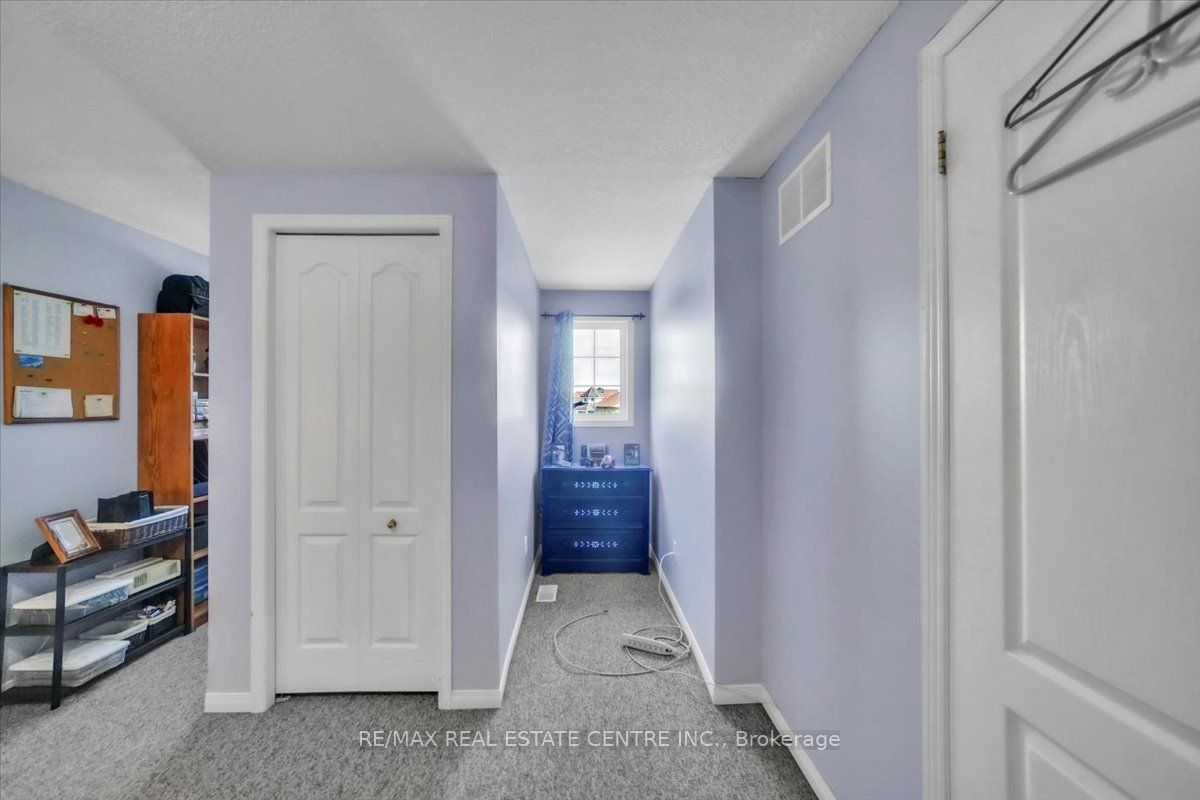 35 Cameron Court Property Photo 21