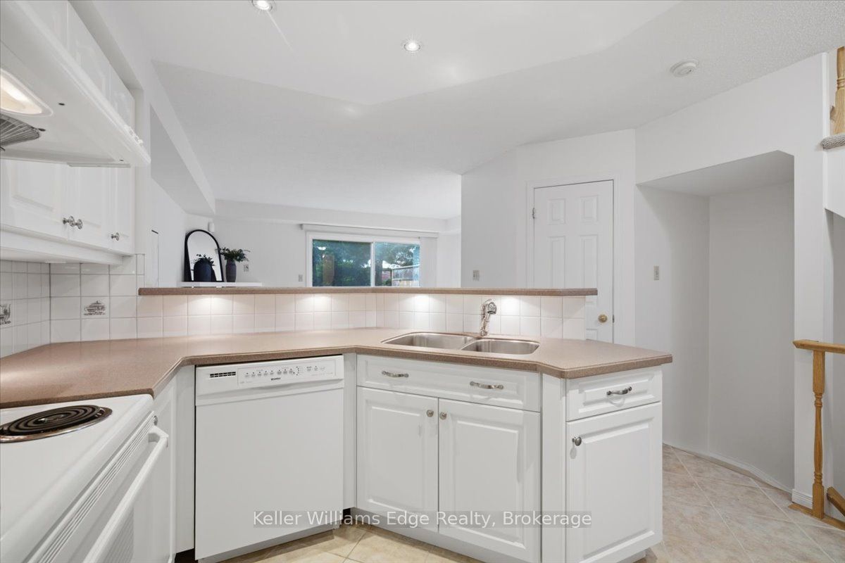 2025 Cleaver Avenue 20 Property Photo 22