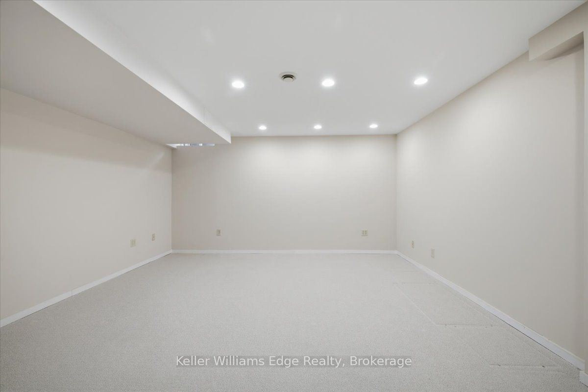 2025 Cleaver Avenue 20 Property Photo 36