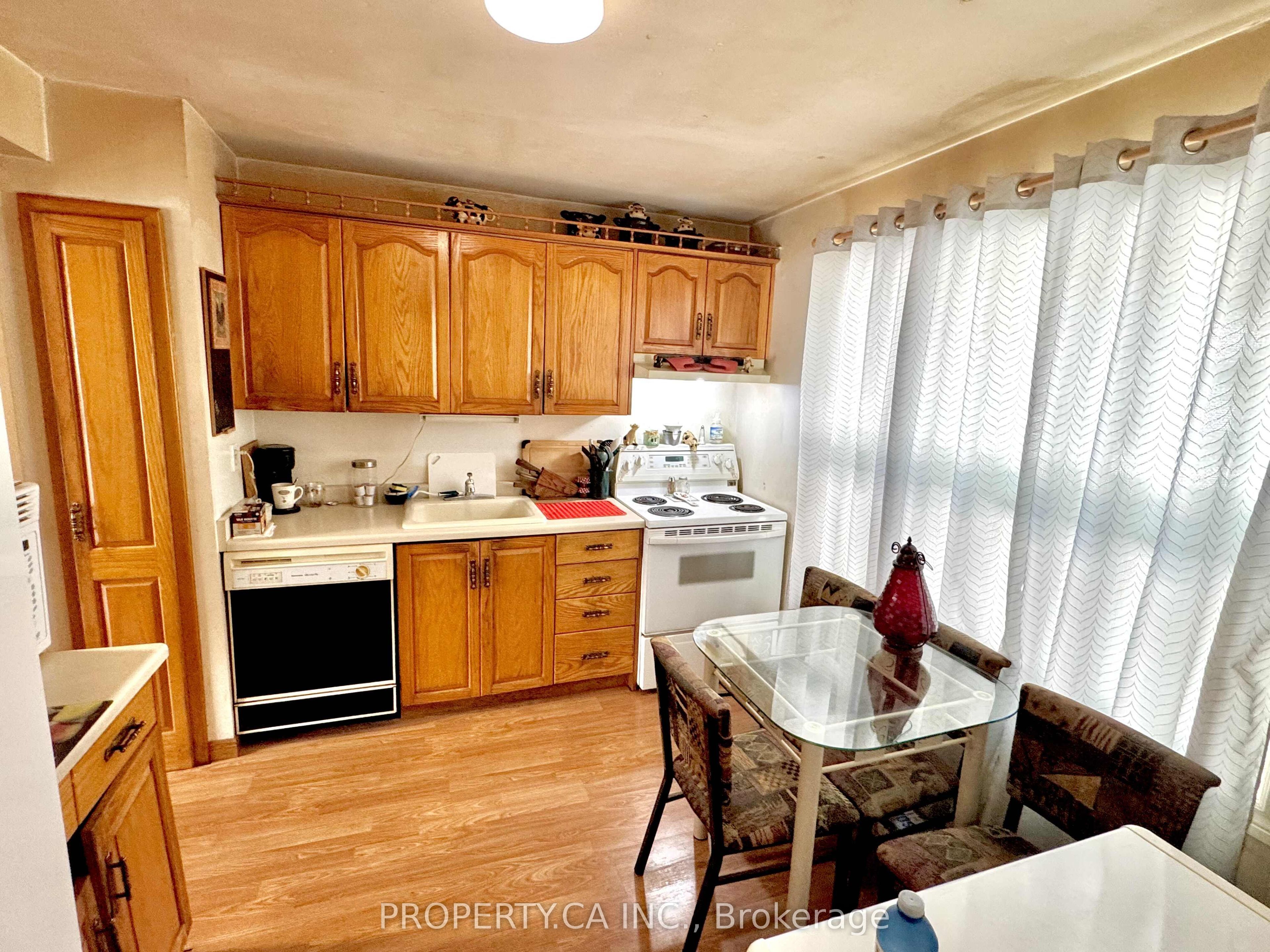 296 Wilson Drive Property Photo 5