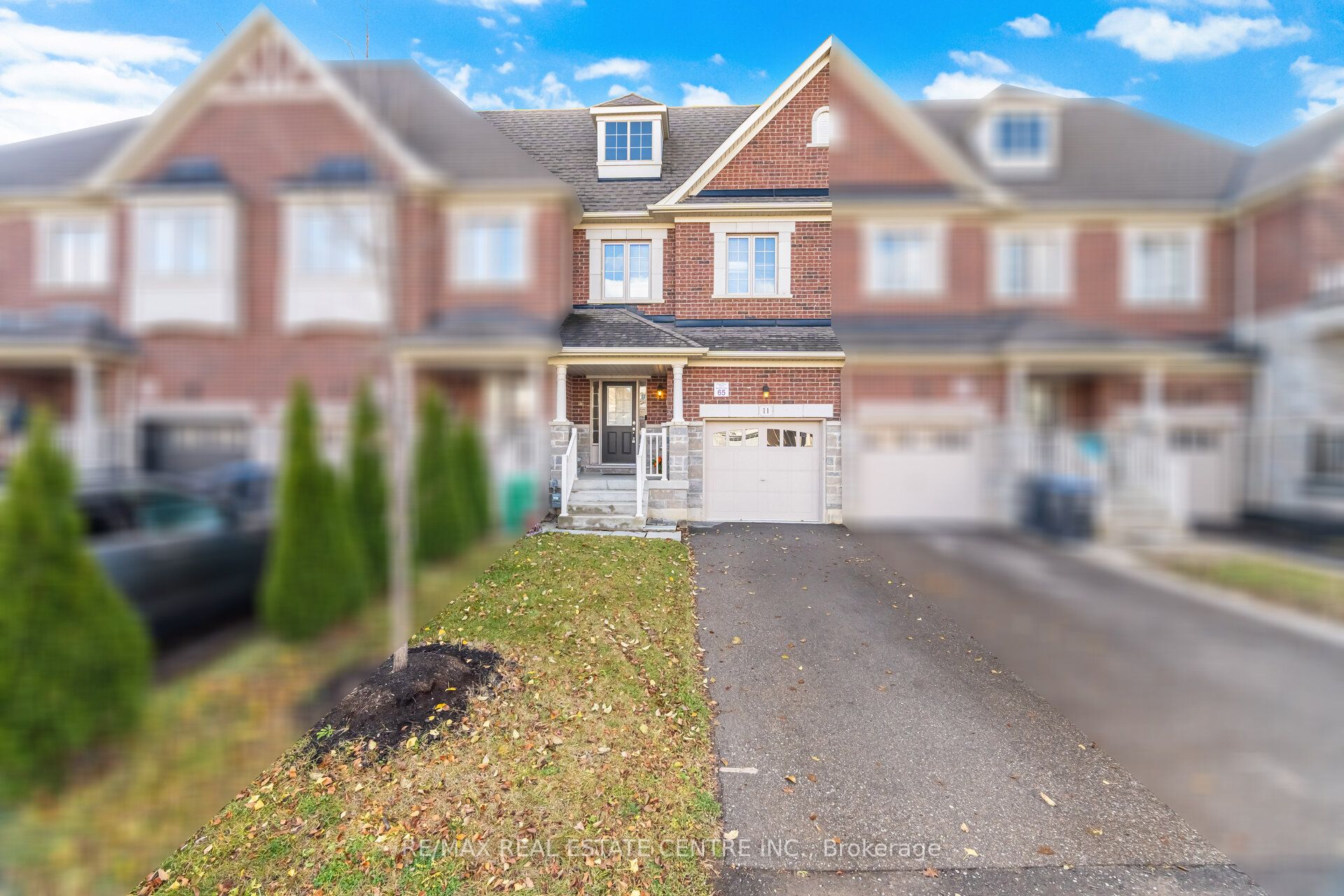11 Yately Street Property Photo 2
