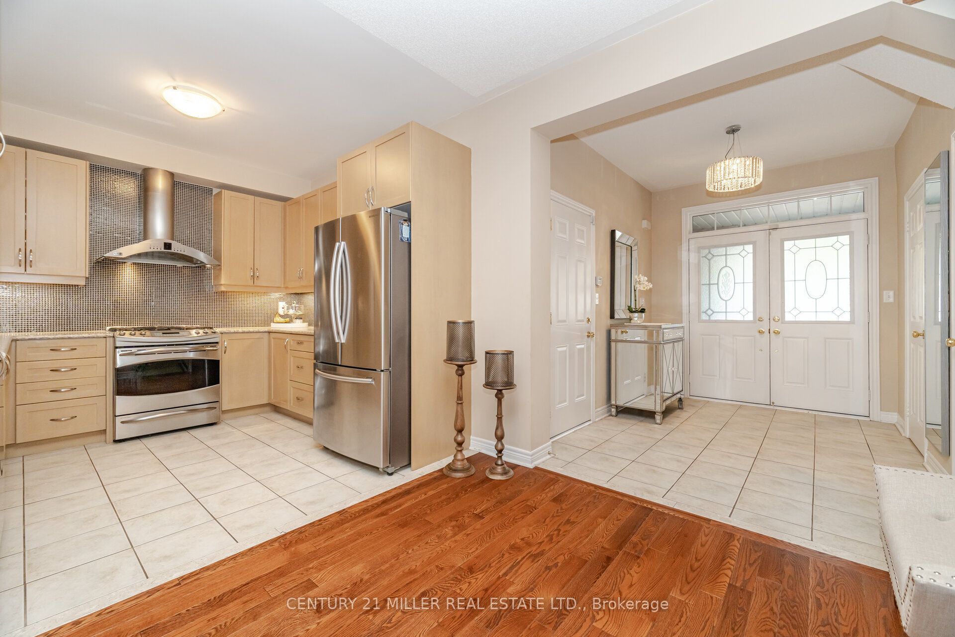 2191 Emily Circle Property Photo 7