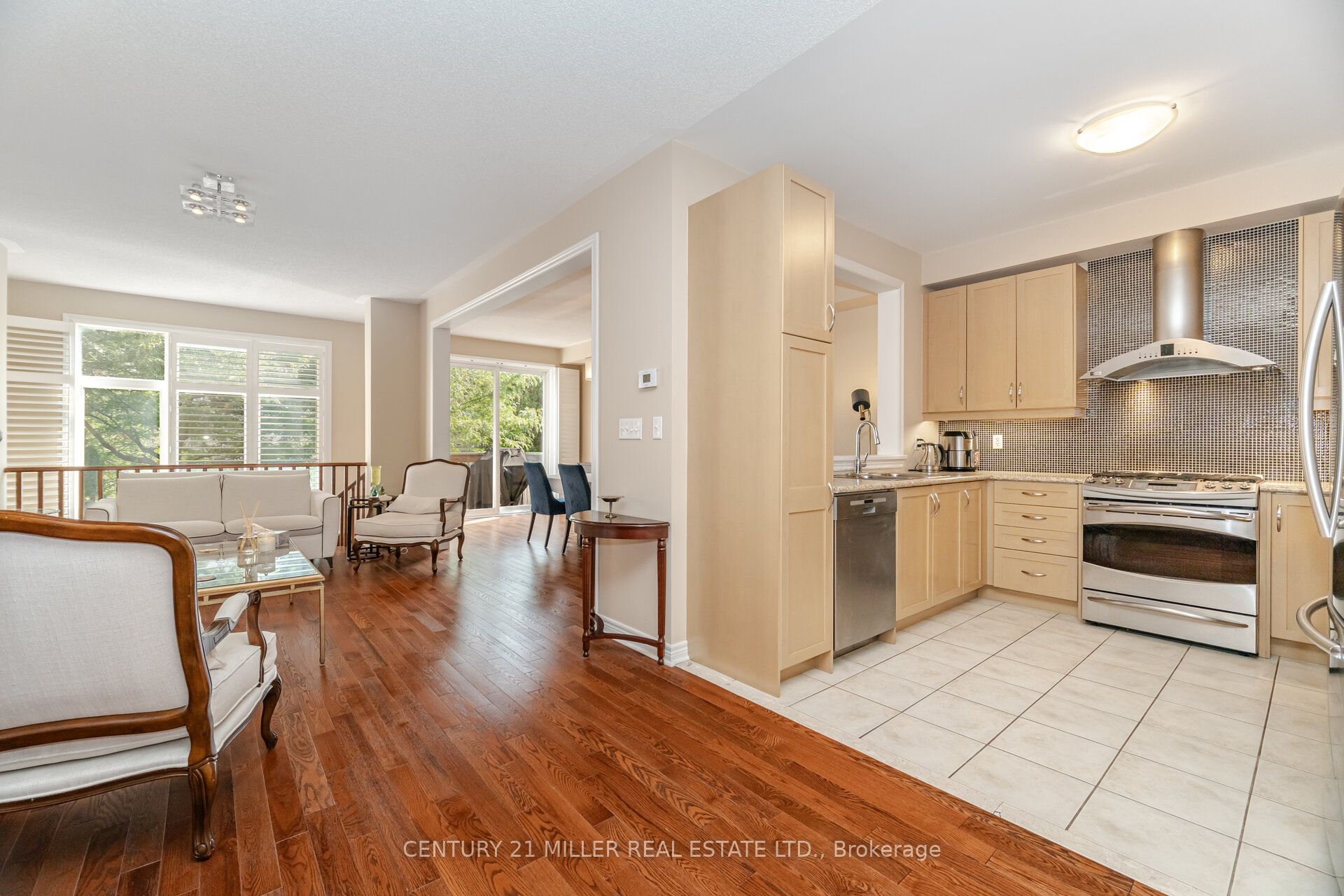 2191 Emily Circle Property Photo 12