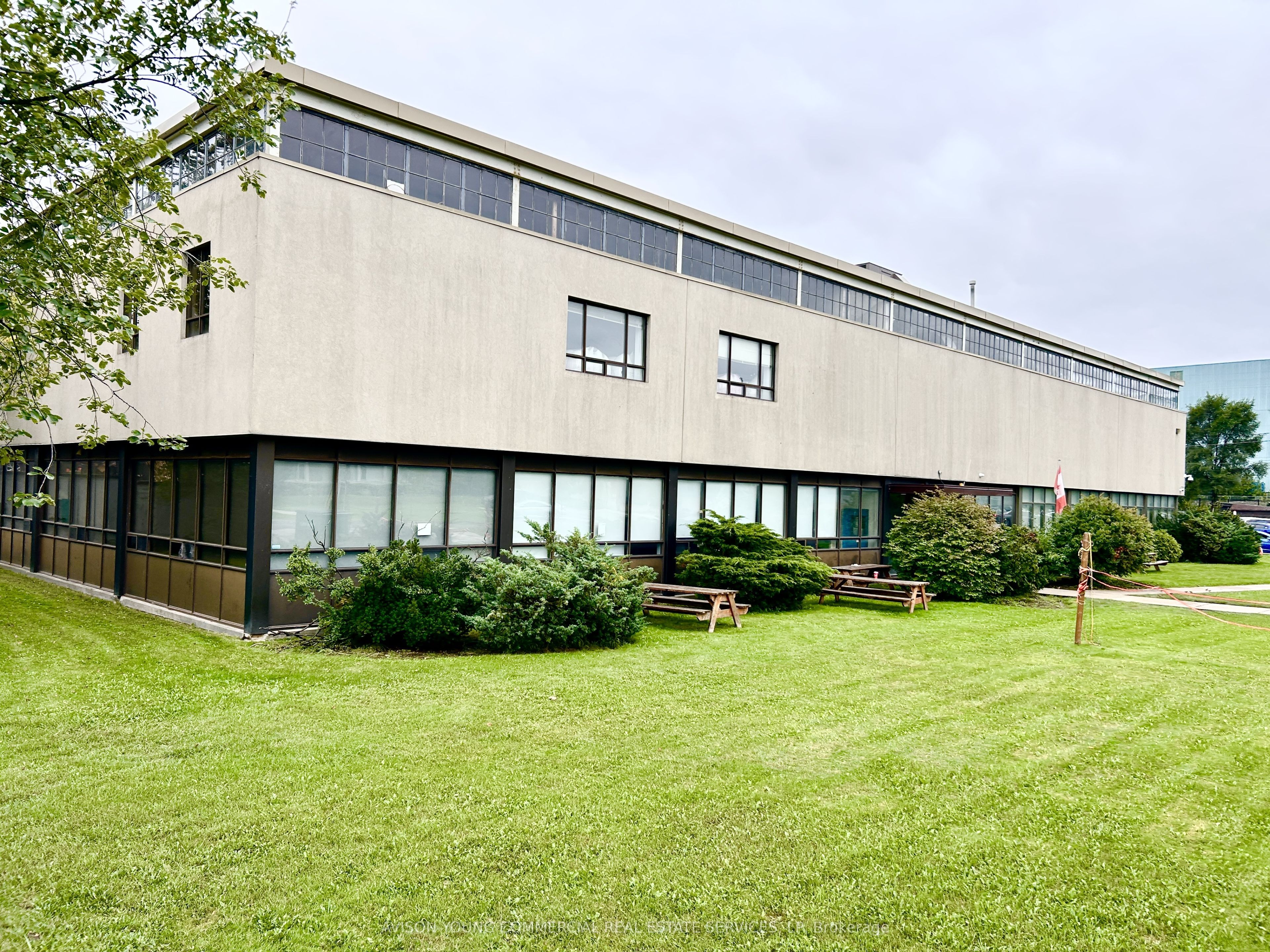10 Gurney Crescent Property Photo 1