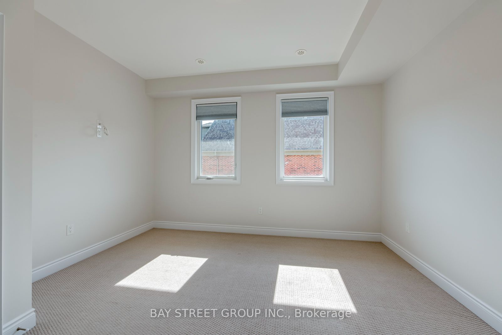 2172 Trafalgar Road #21 Property Photo 22