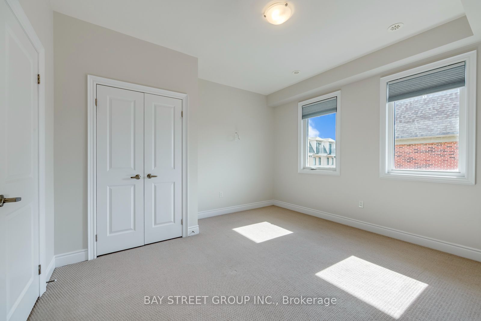 2172 Trafalgar Road #21 Property Photo 23