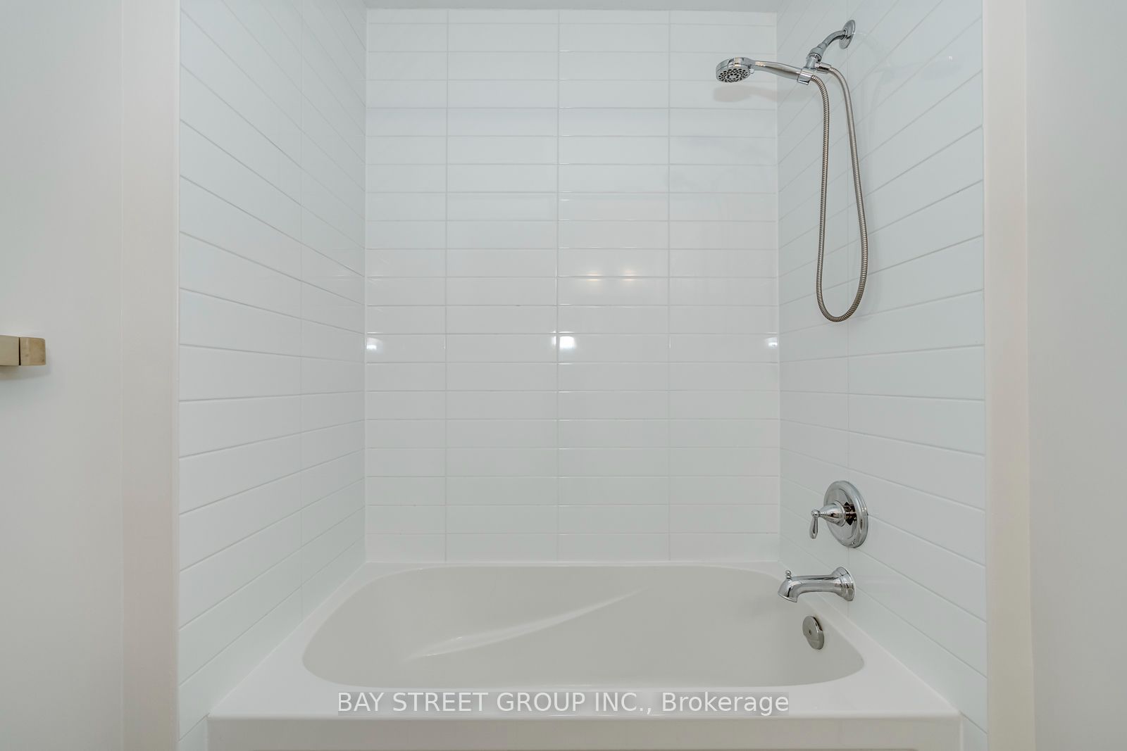 2172 Trafalgar Road #21 Property Photo 26