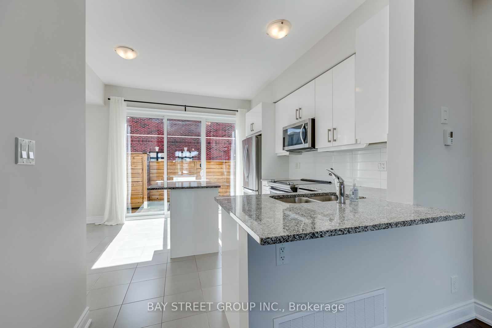 2172 Trafalgar Road #21 Property Photo 29