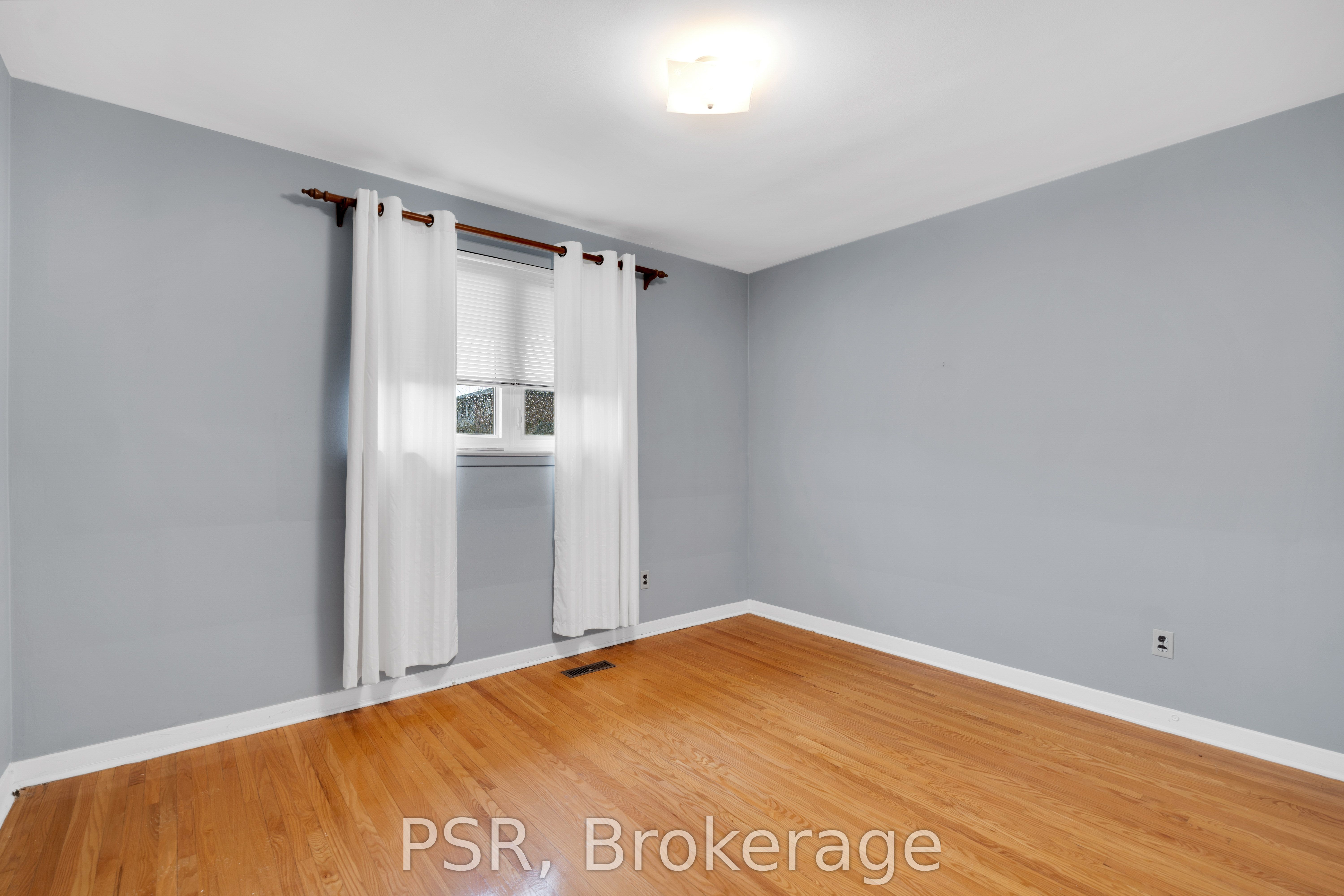60 Bamford Crescent Property Photo 20