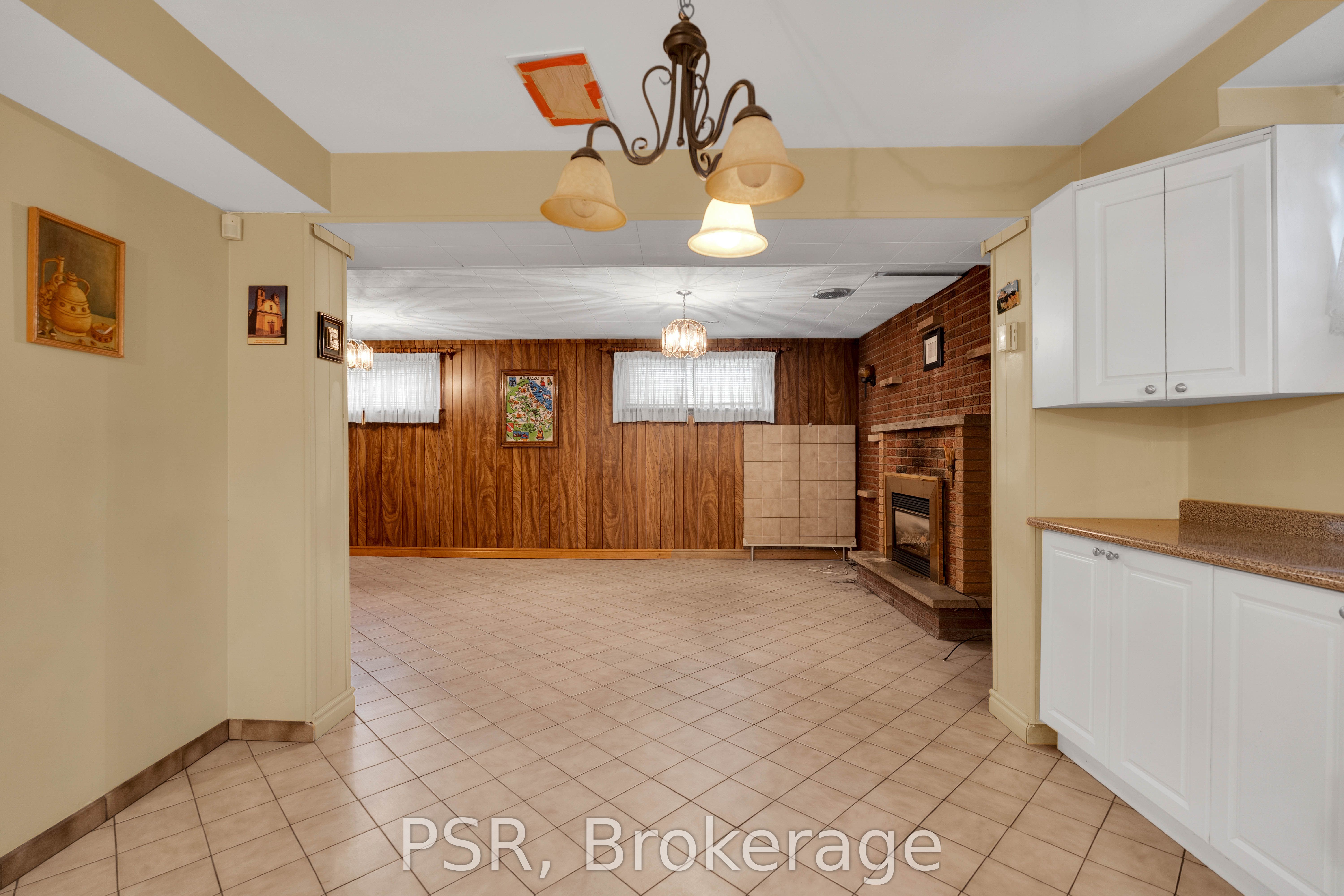 60 Bamford Crescent Property Photo 28