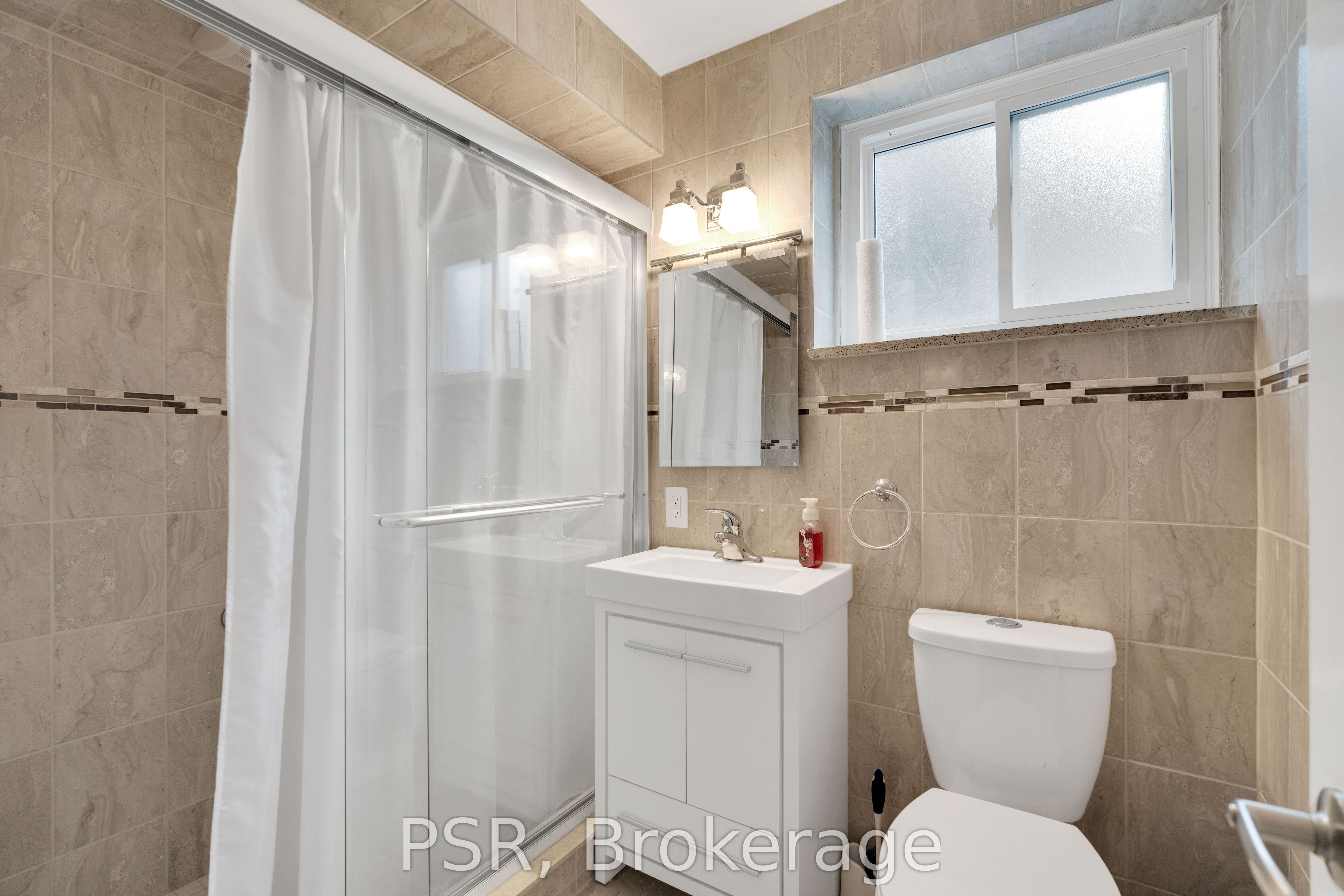 60 Bamford Crescent Property Photo 37