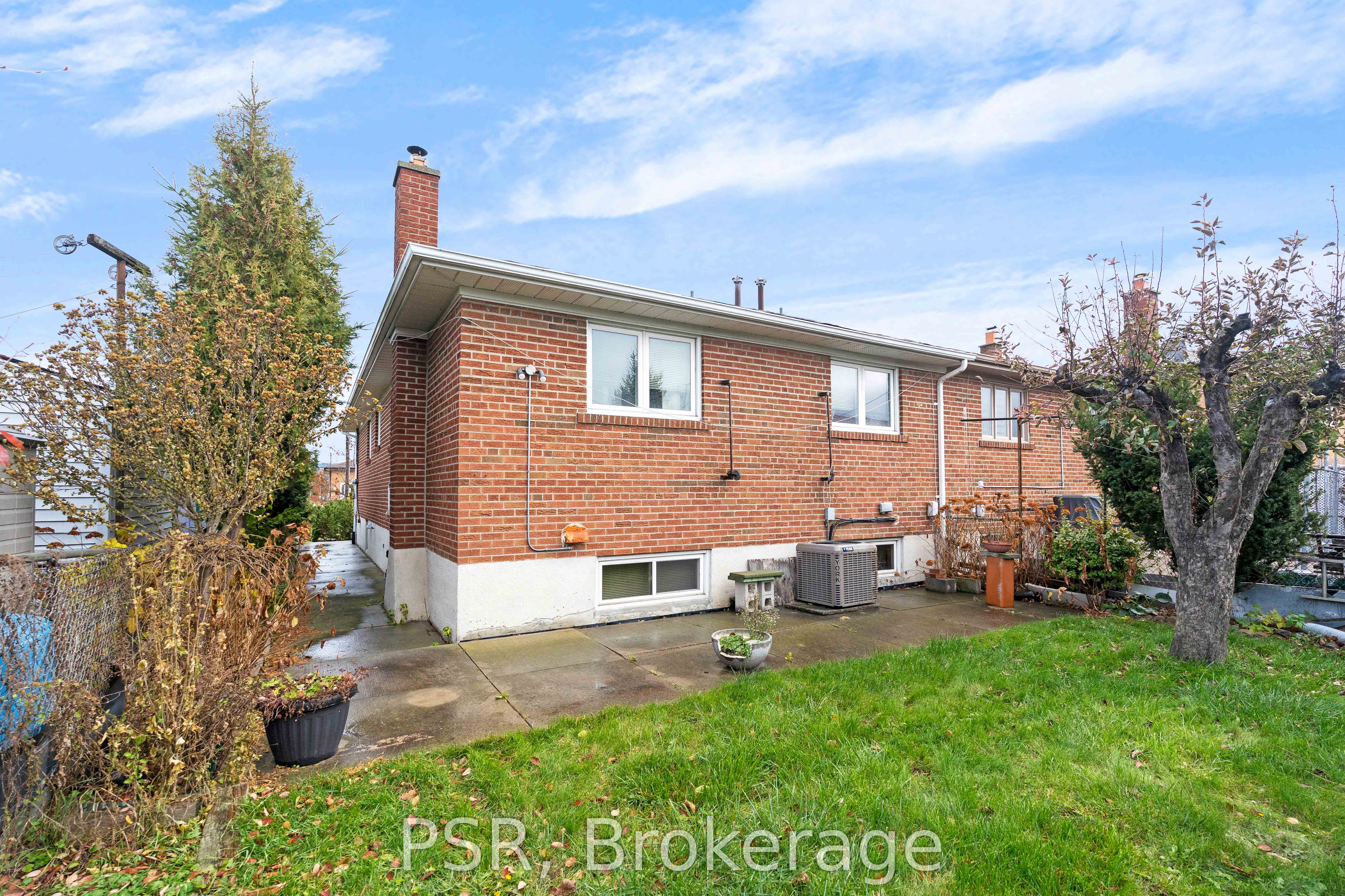 60 Bamford Crescent Property Photo 39