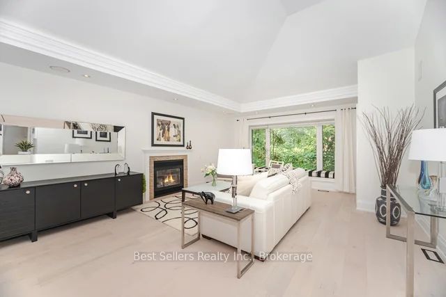 1595 Calverton Court Property Photo 12