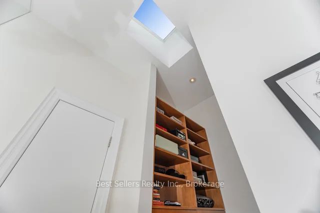 1595 Calverton Court Property Photo 21
