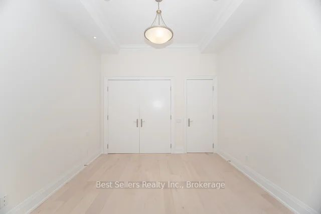1595 Calverton Court Property Photo 23