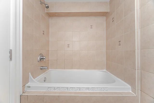 1595 Calverton Court Property Photo 35
