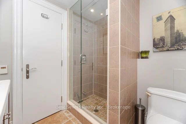 1595 Calverton Court Property Photo 40