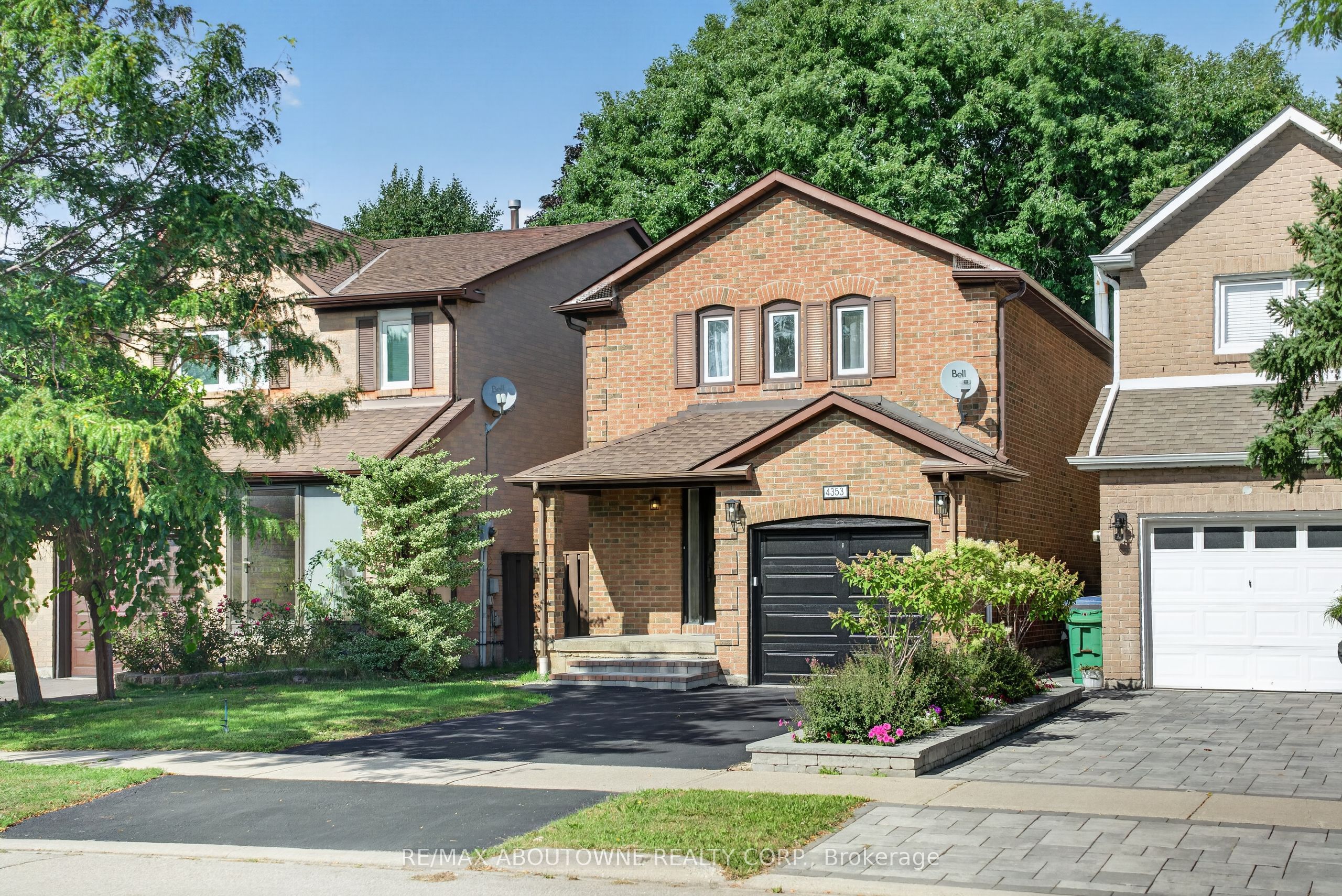 4353 Sawmill Valley Drive