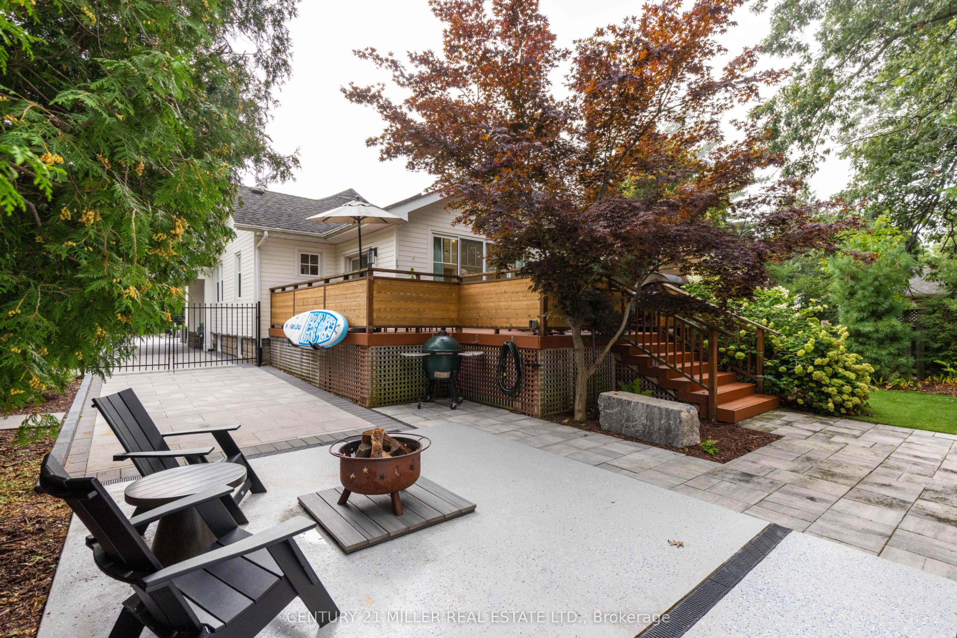 433 Allan Street Property Photo 27