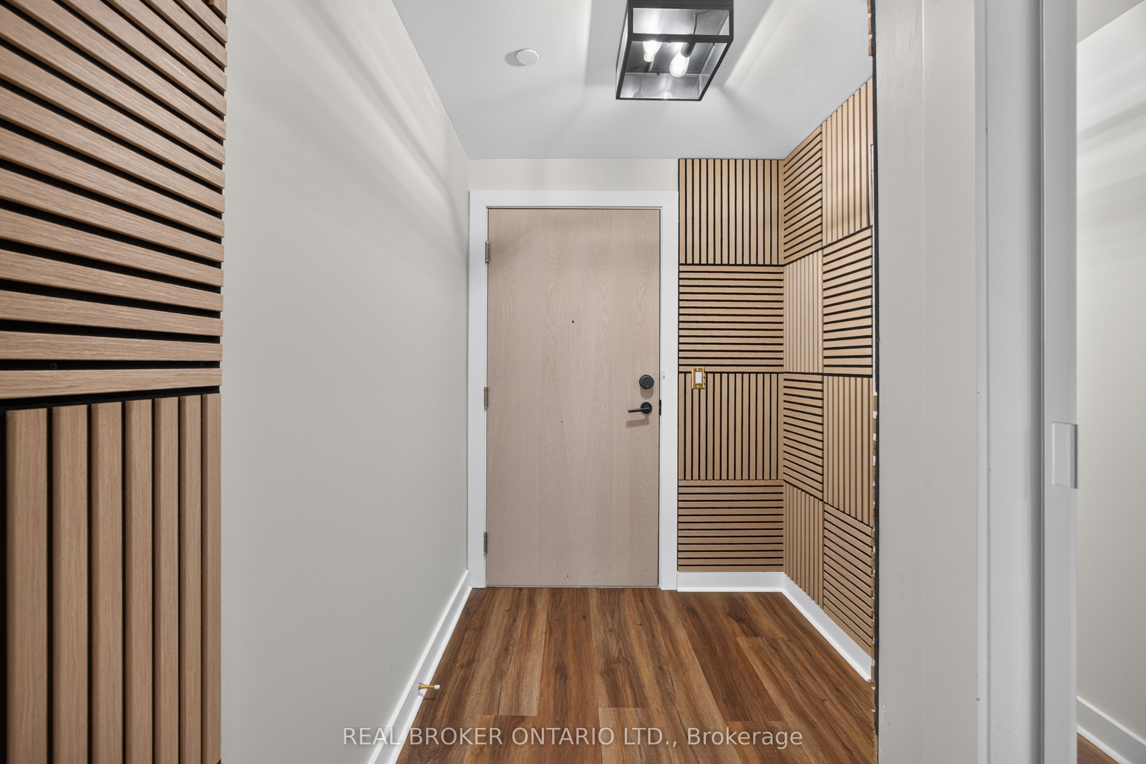 168 Sabina Drive 214 Property Photo 17