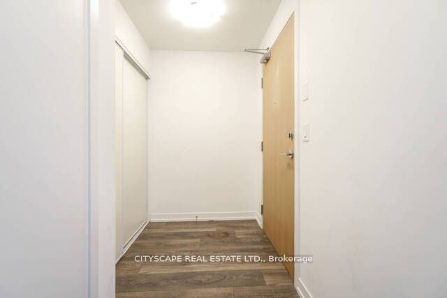 2520 Eglinton Avenue W 1507 Property Photo 3