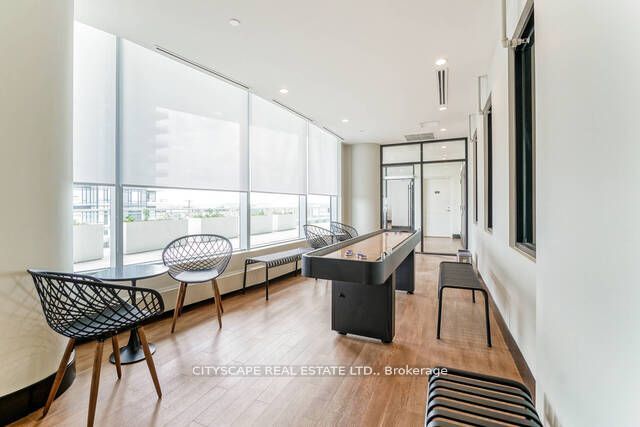 2520 Eglinton Avenue W 1507 Property Photo 20