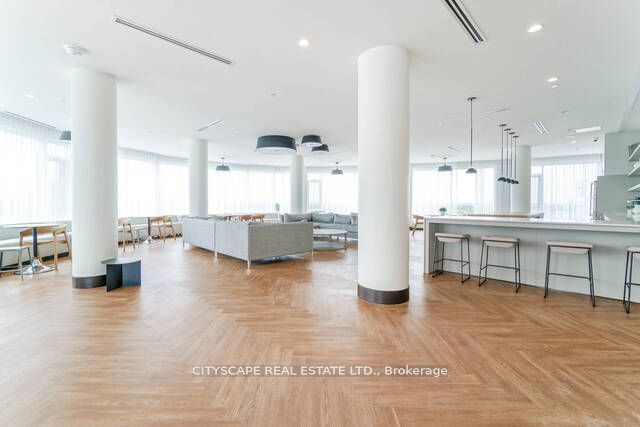 2520 Eglinton Avenue W 1507 Property Photo 24