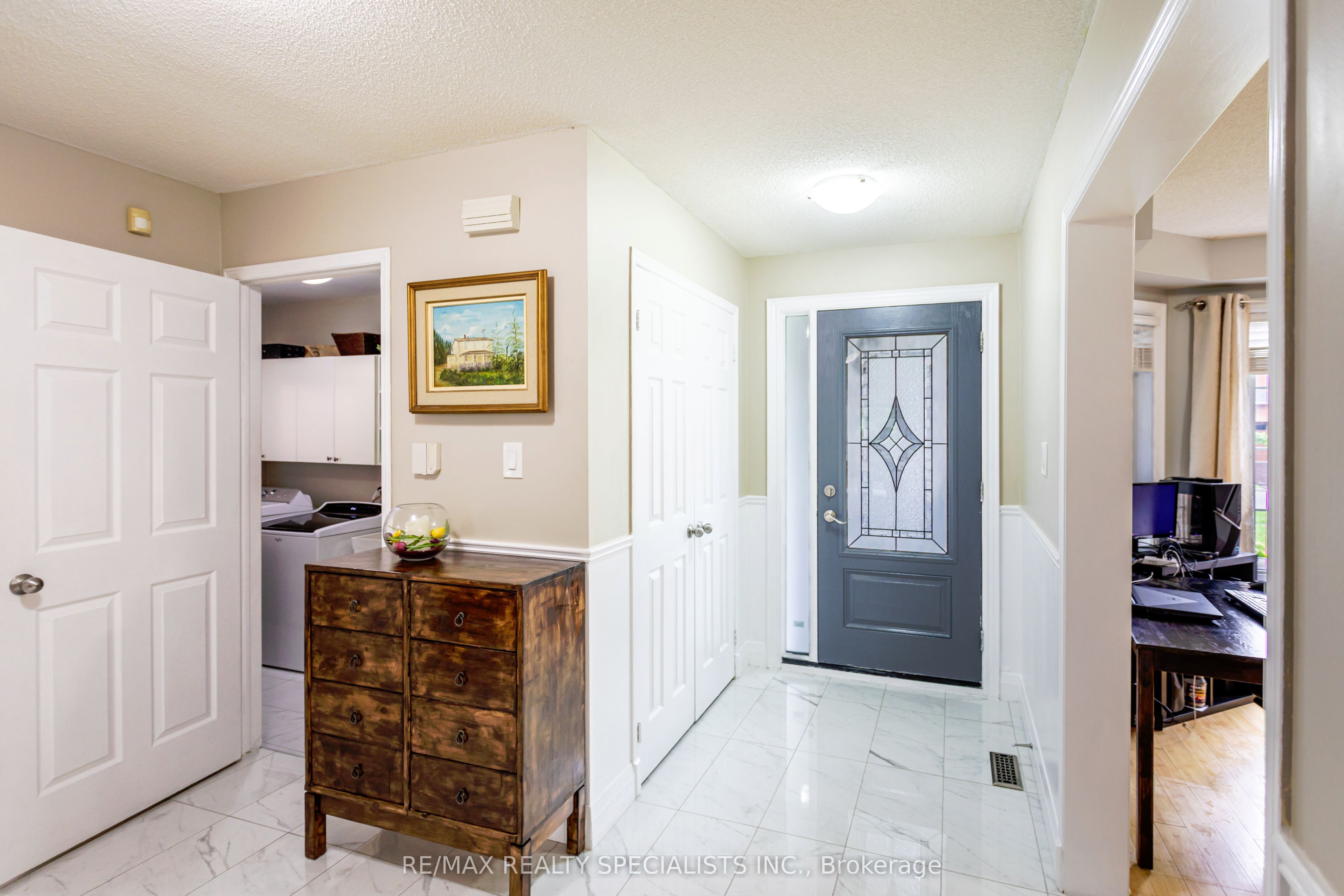 6343 Alderwood Trail Property Photo 4