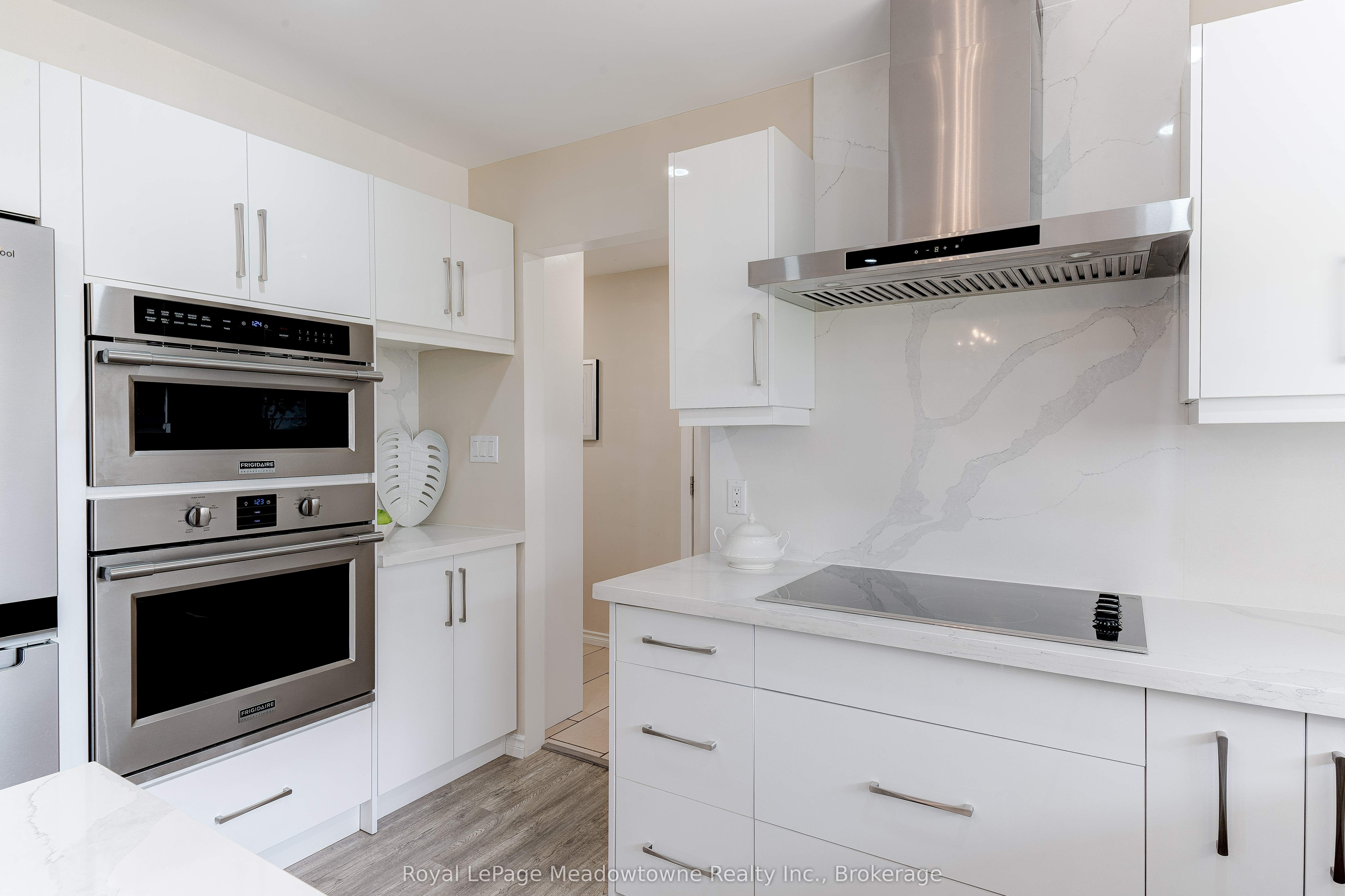 11511 Winston Churchill Boulevard Property Photo 13