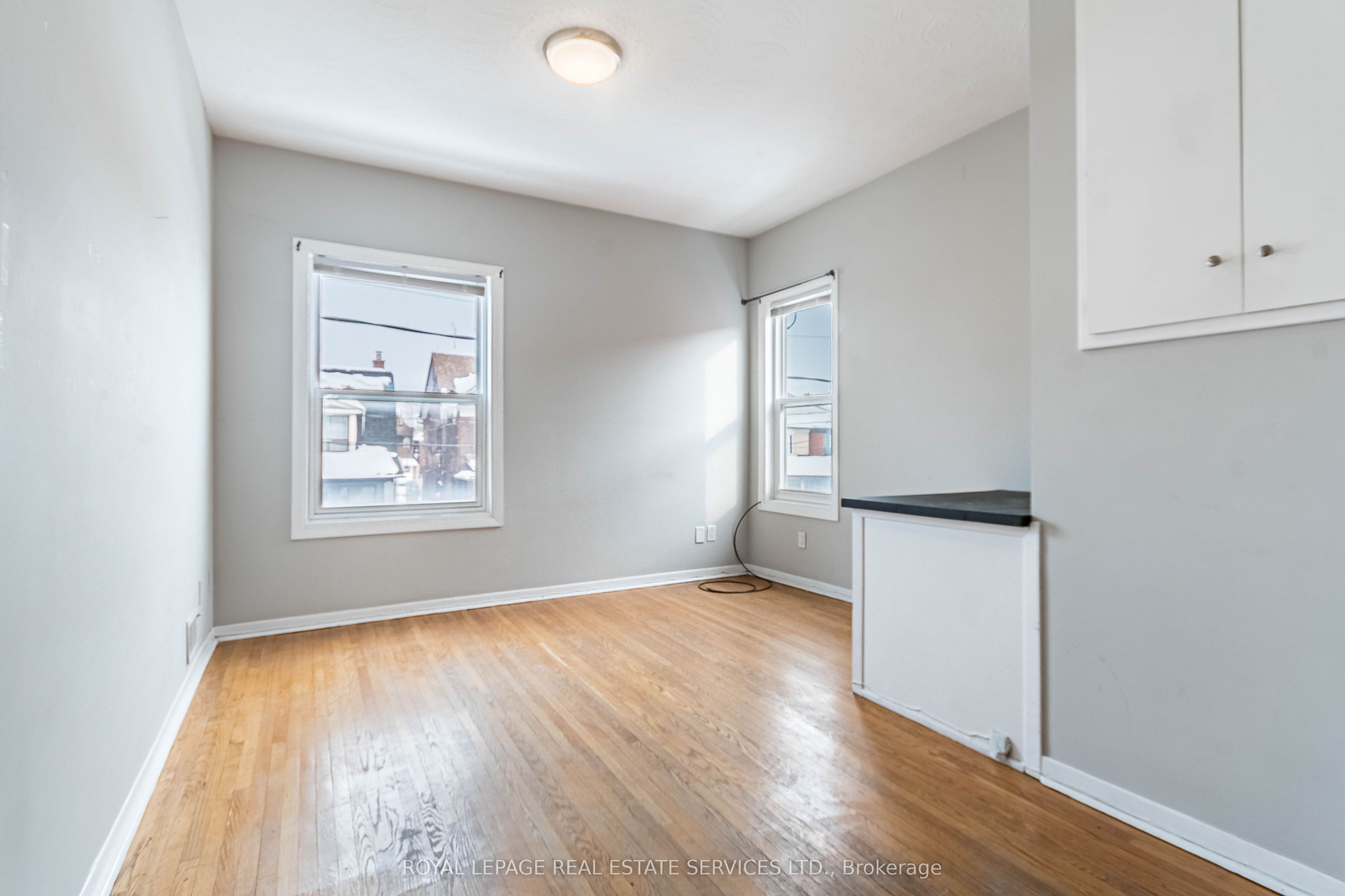 740 Lansdowne Avenue Property Photo 11