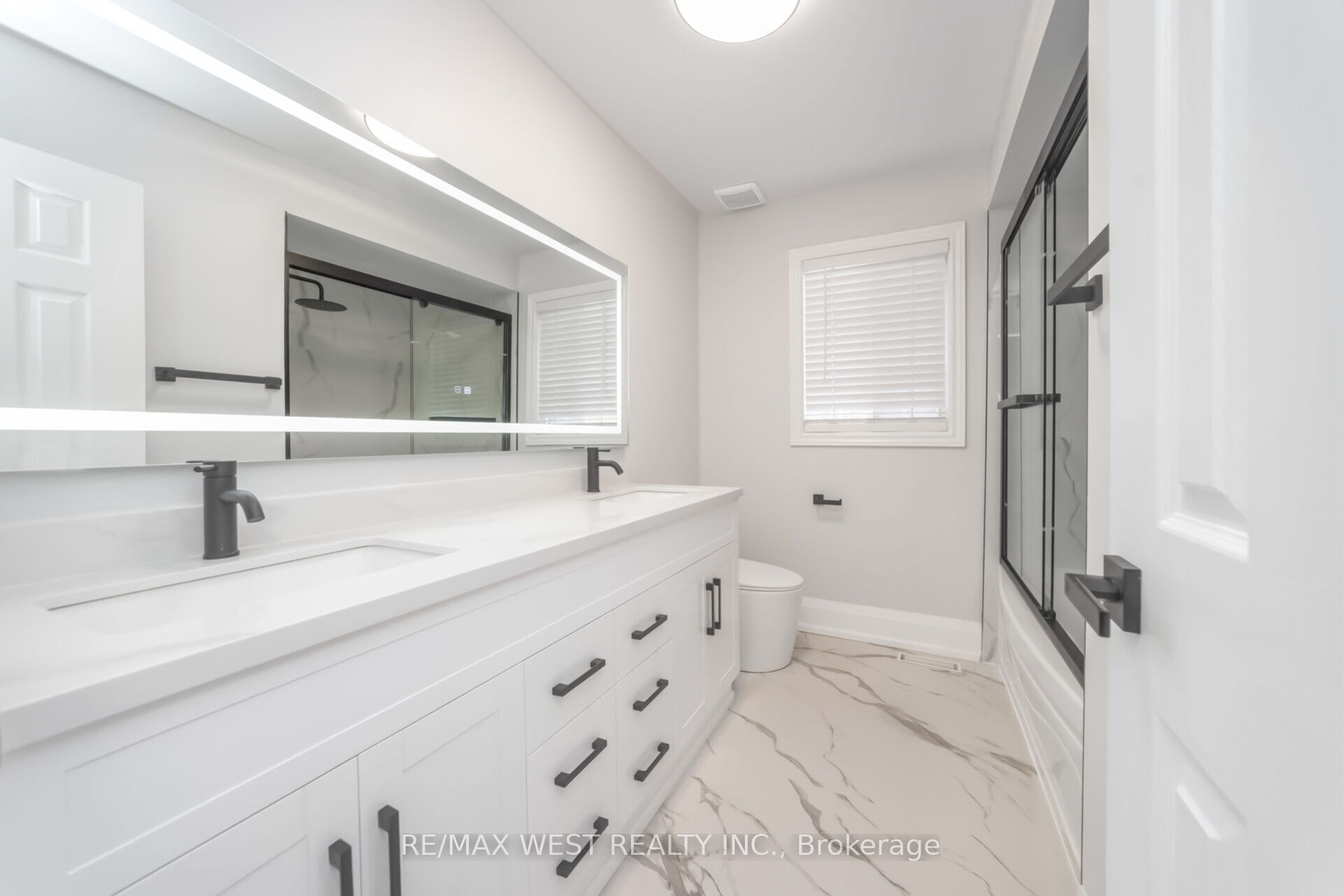 5843 Rainspring Drive Property Photo 35