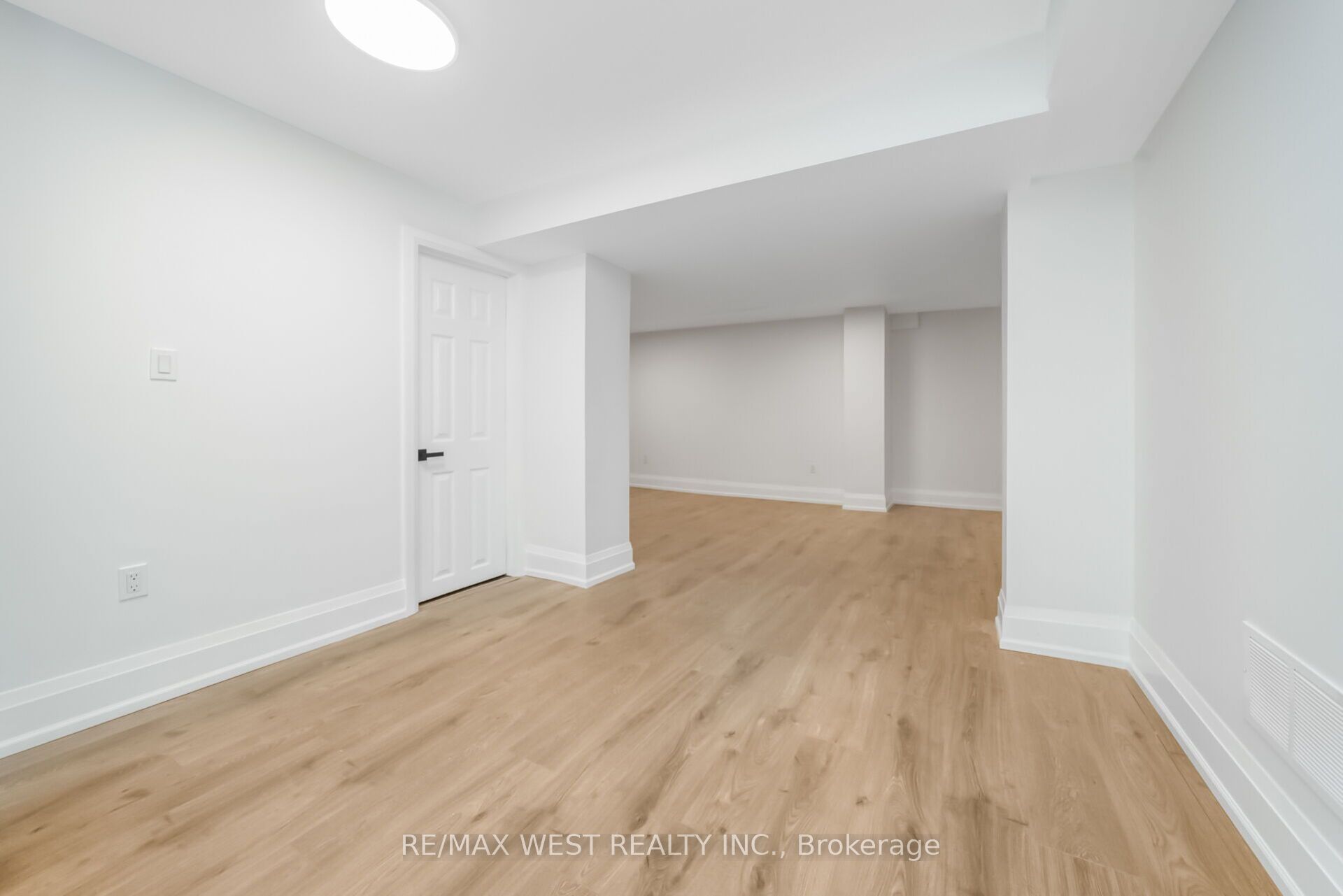 5843 Rainspring Drive Property Photo 36