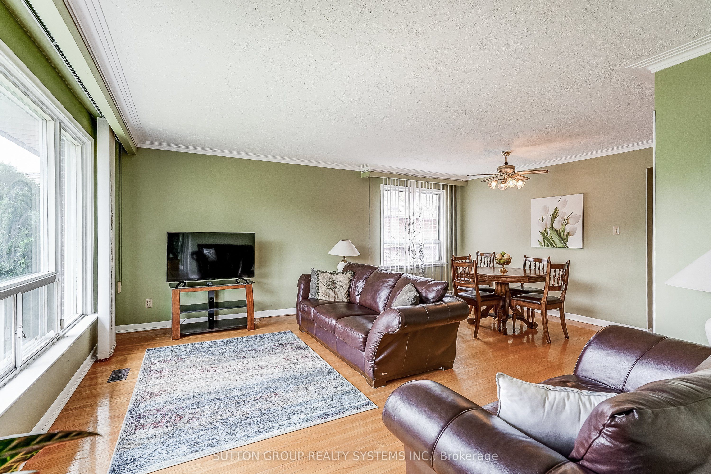 20 Taysham Crescent Property Photo 7