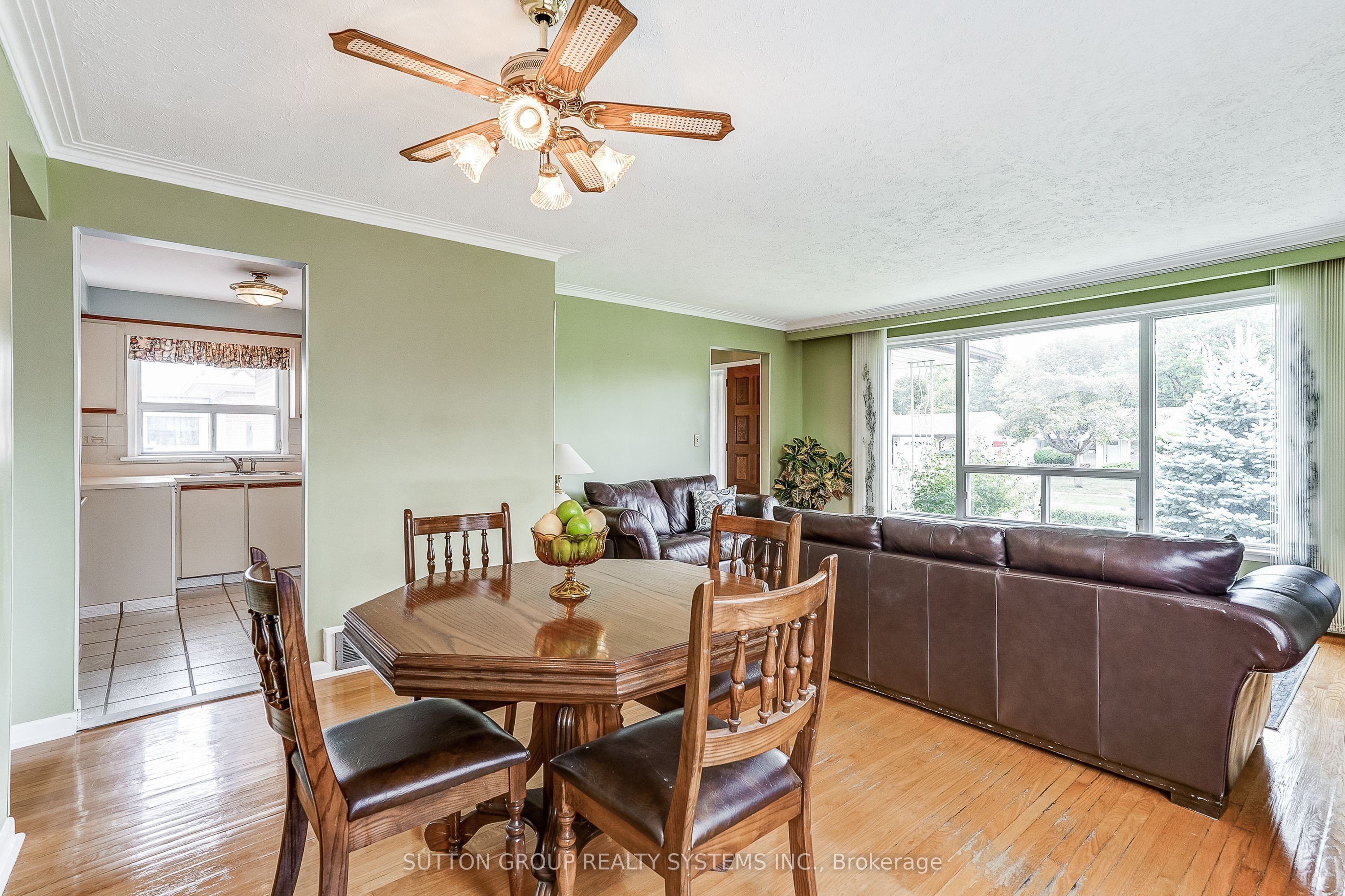20 Taysham Crescent Property Photo 12