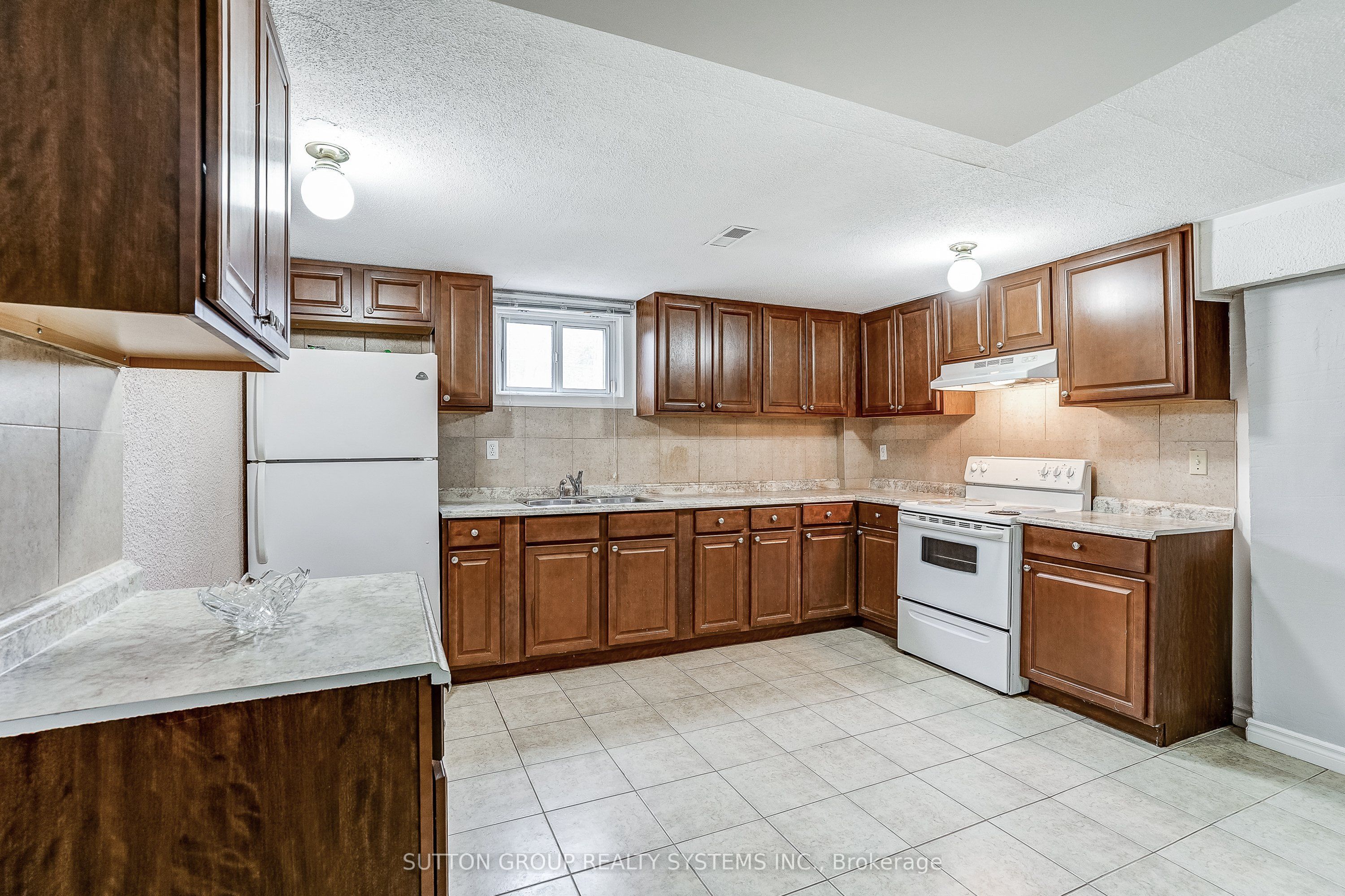 20 Taysham Crescent Property Photo 22