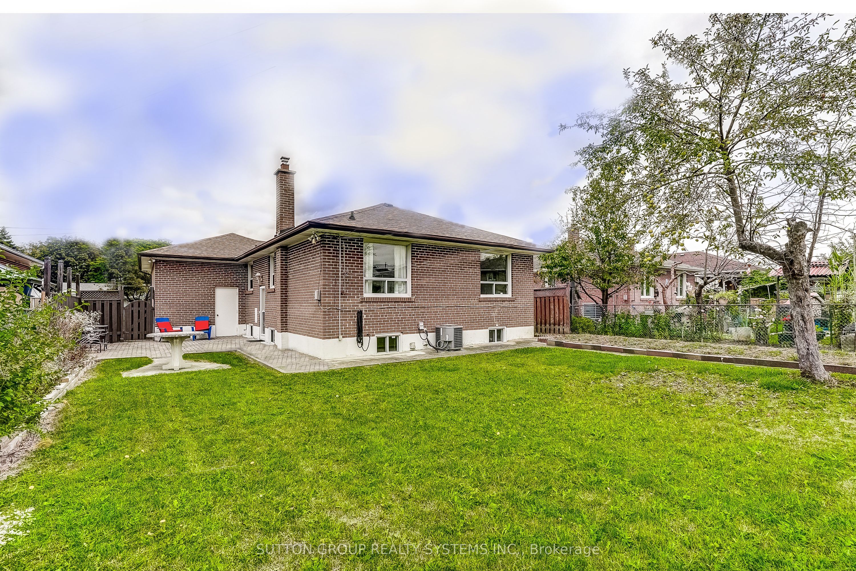 20 Taysham Crescent Property Photo 28