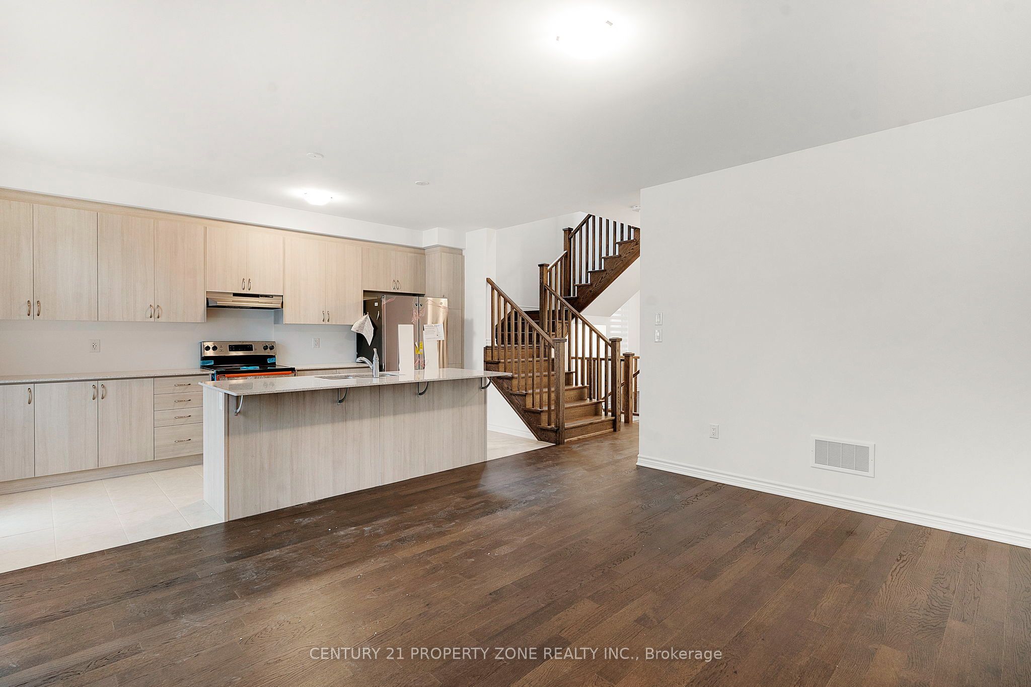 1518 Zilio Terrace Property Photo 7