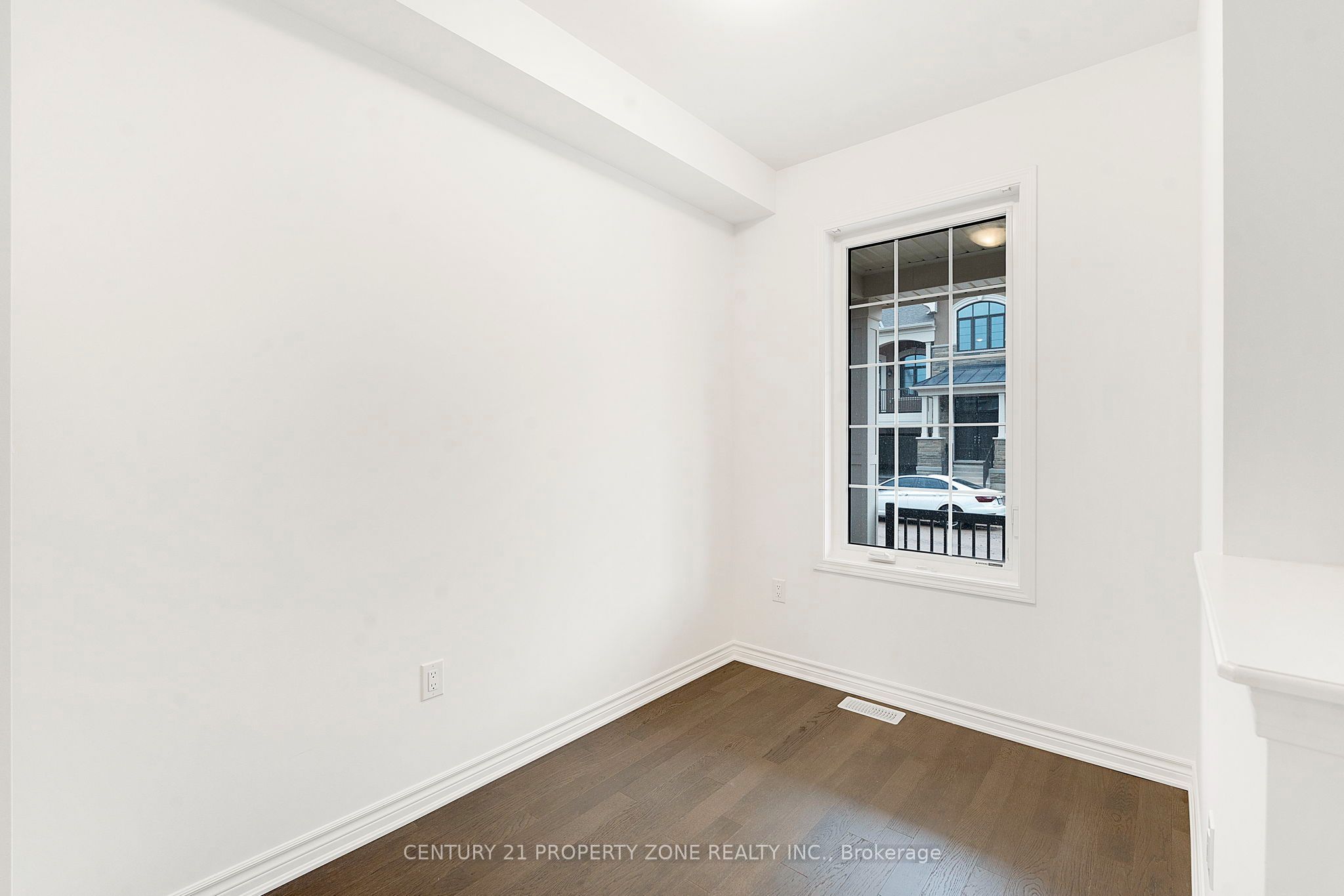 1518 Zilio Terrace Property Photo 11